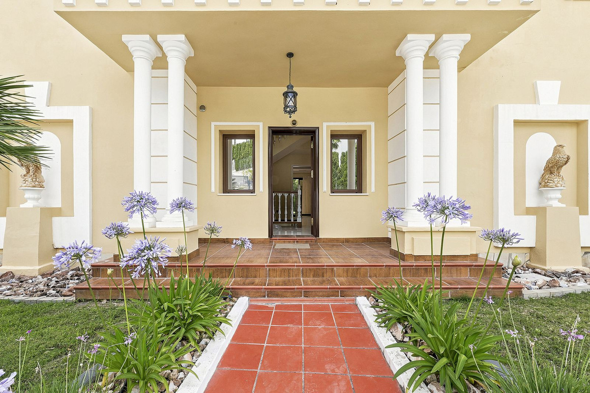 Image 3: Detached Villa For sale, Marbella, €1,600,000 [HFMs721480]
