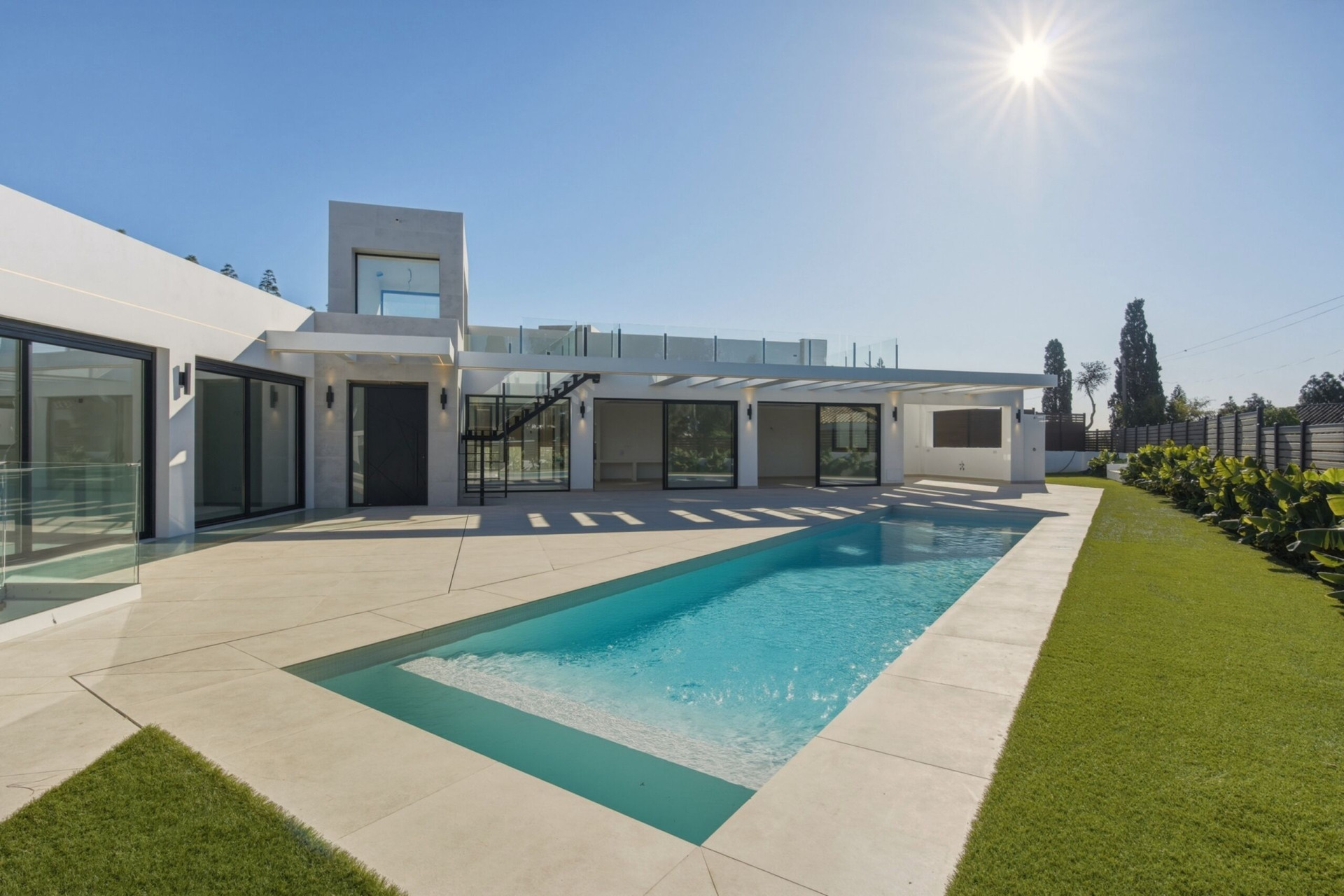 Image 1: Detached Villa For sale, Mijas Costa, €2,548,000 [HFMs722863]