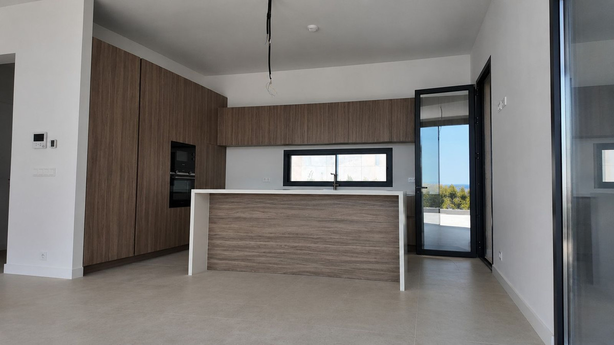 Image 9: Detached Villa For sale, Benahavís, €2,200,000 [HFMs722898]