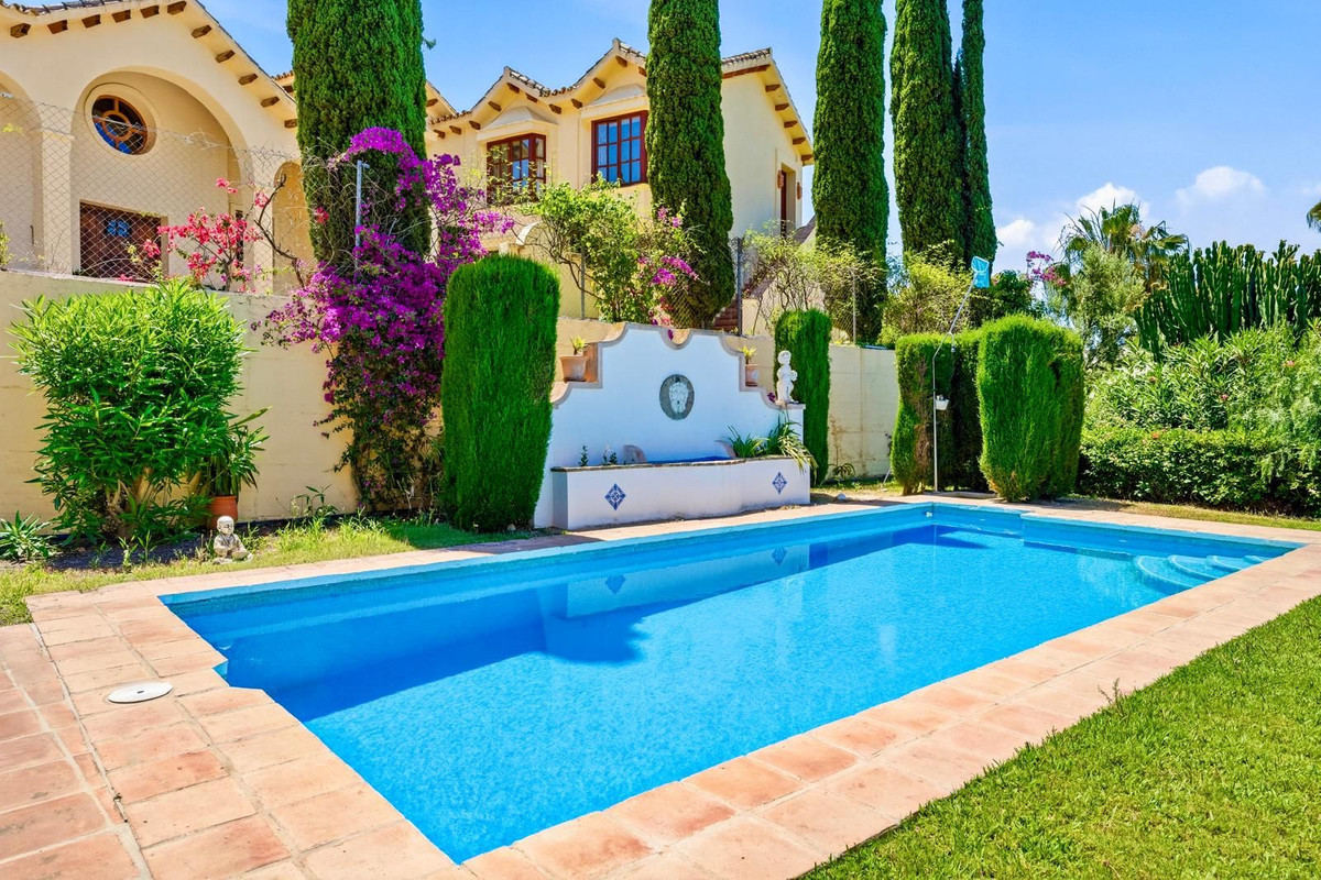 Image 30: Detached Villa For sale, Benahavís, €1,190,000 [HFMs721321]