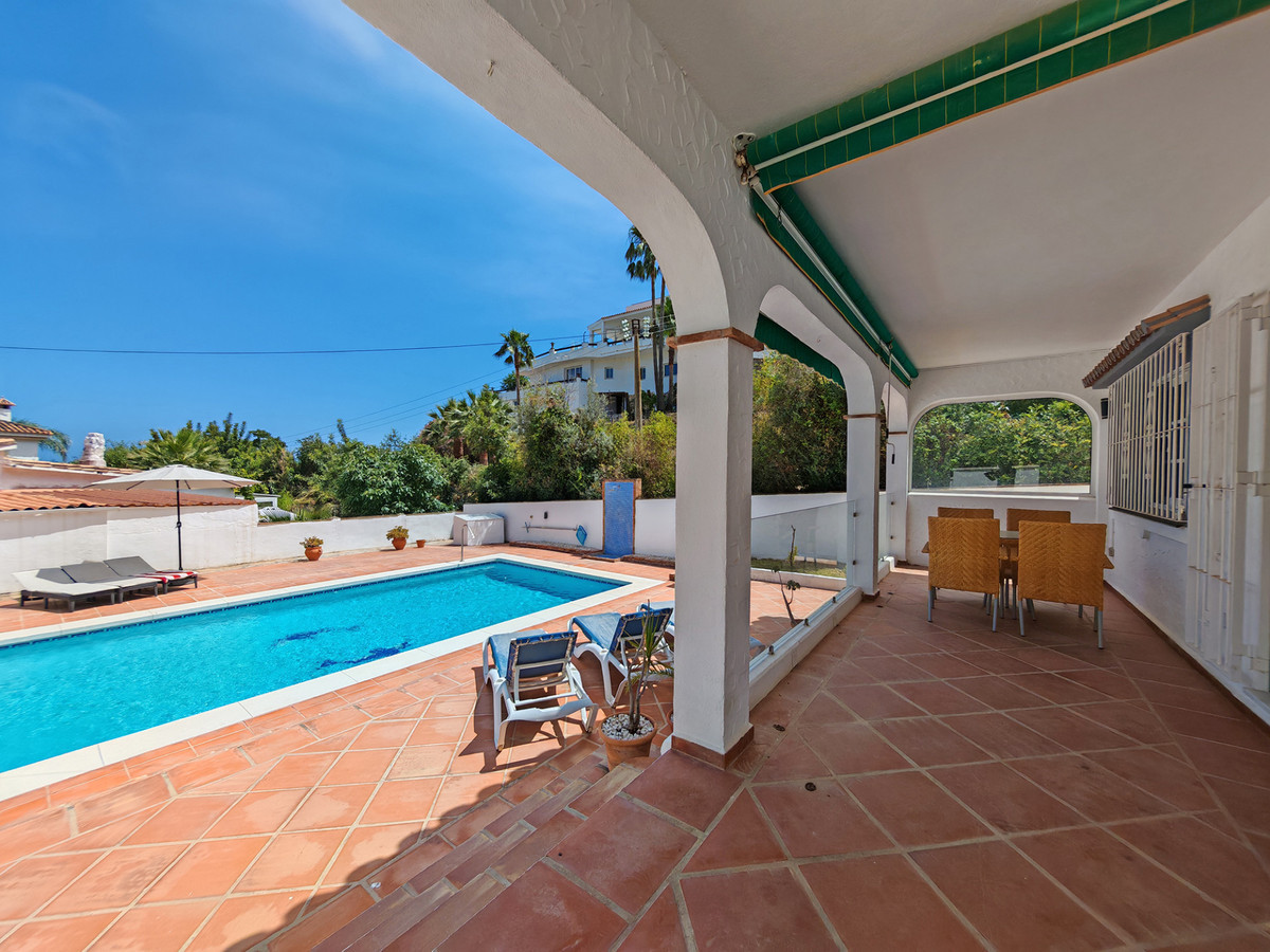 Image 3: Villa - Chalet For sale, Benalmadena, €895,000 [HFMs717919]
