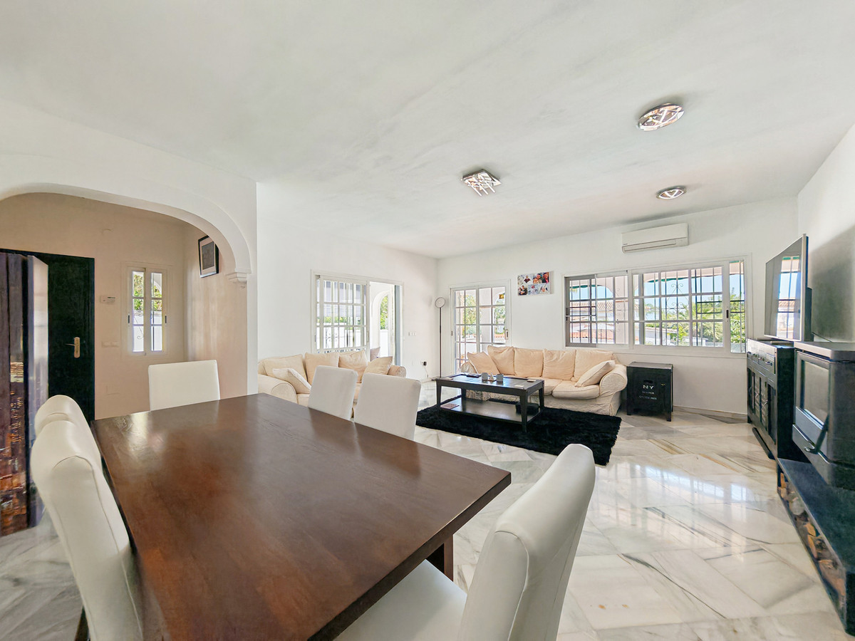 Image 6: Villa - Chalet For sale, Benalmadena, €895,000 [HFMs717919]