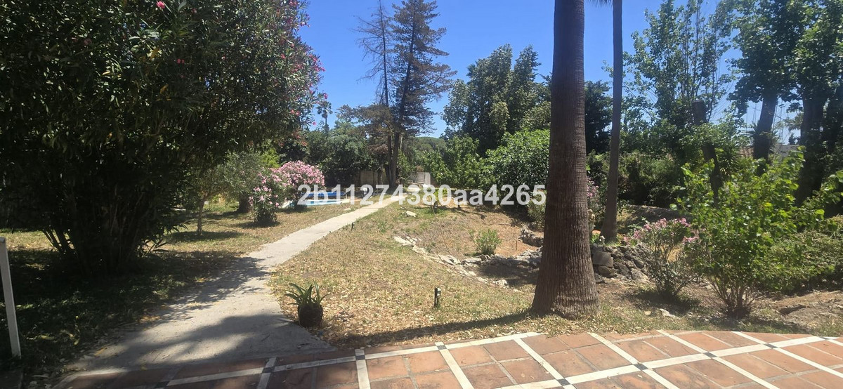 Image 21: Villa - Chalet For sale, Marbella, €2,000,000 [HFMs717845]