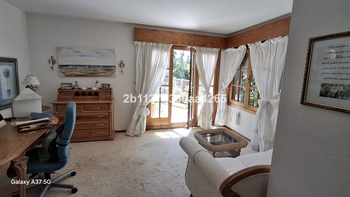 Image 13: Villa - Chalet For sale, Marbella, €2,000,000 [HFMs717845]