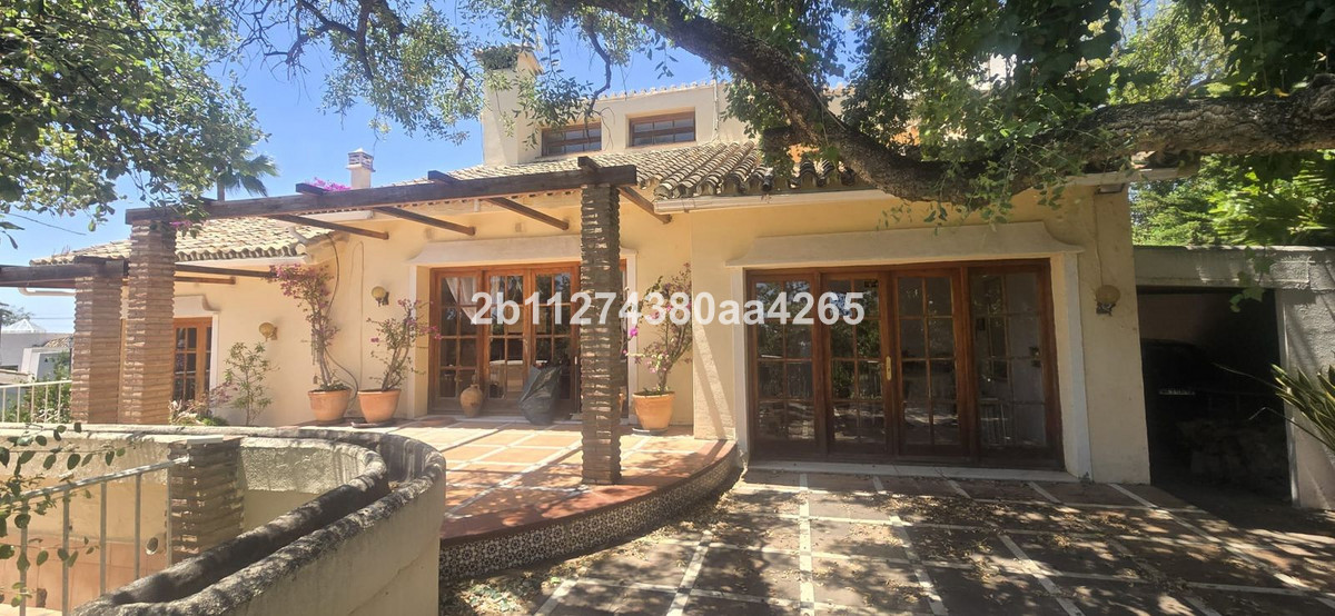 Image 19: Villa - Chalet For sale, Marbella, €2,000,000 [HFMs717845]