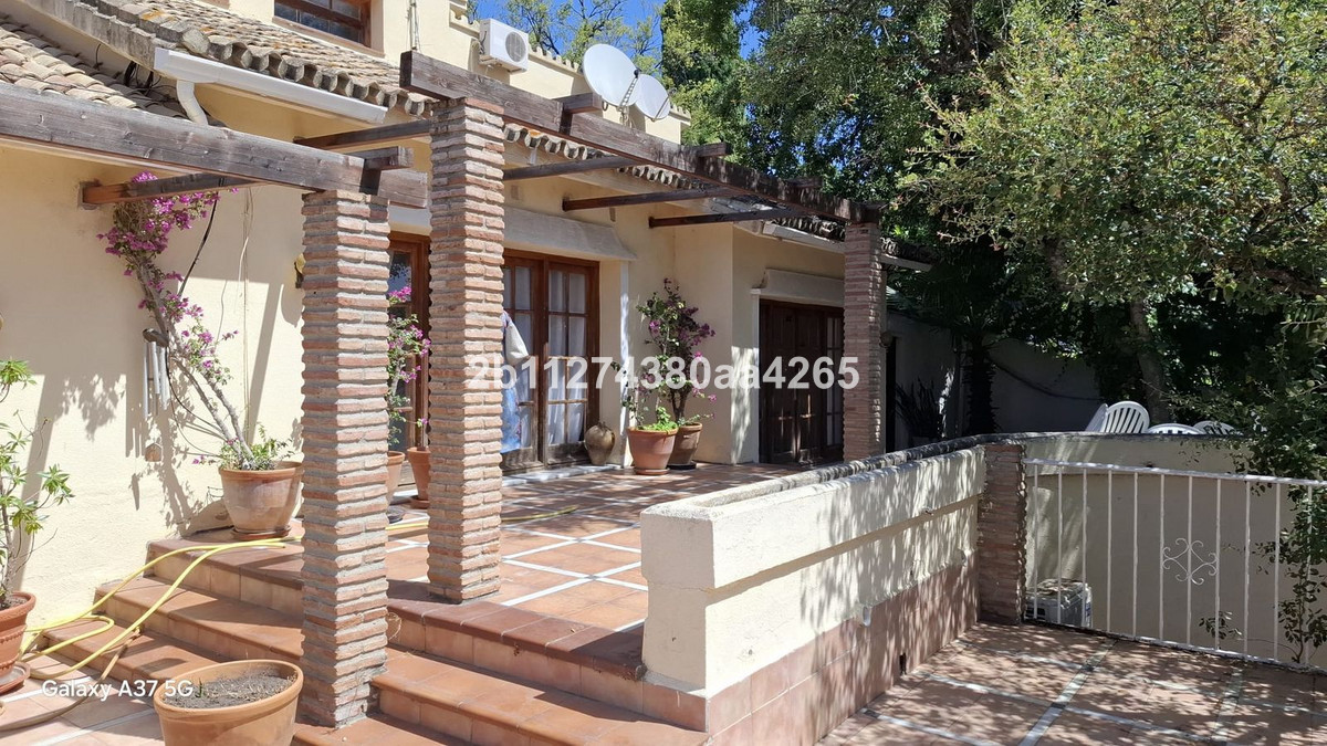 Image 17: Villa - Chalet For sale, Marbella, €2,000,000 [HFMs717845]