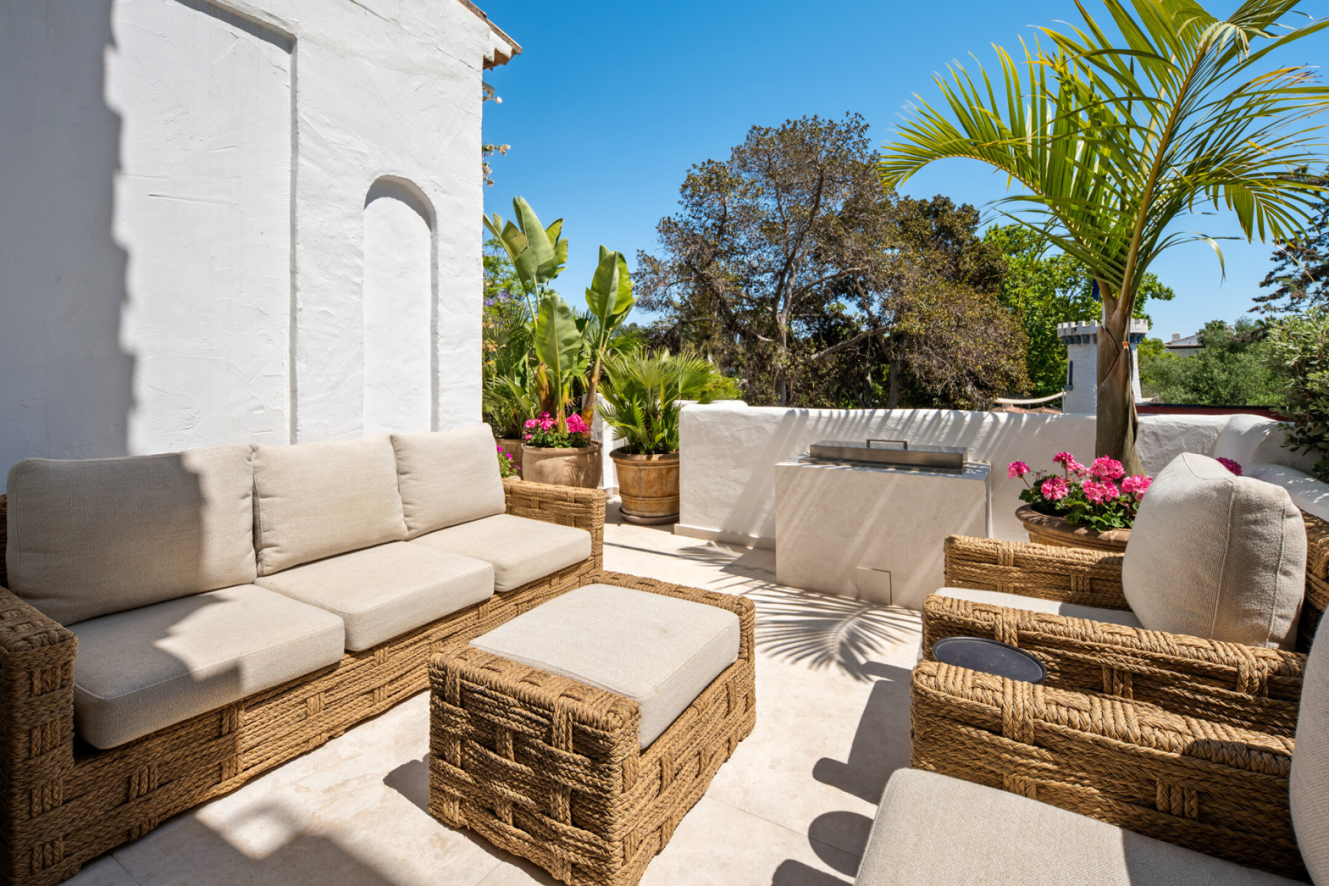 Image 2: Apartment For sale, The Golden Mile, €3,500,000 [HFMs710662]
