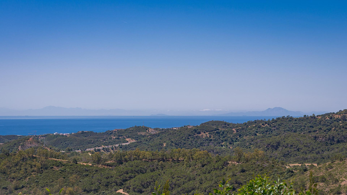 Image 31: Villa - Chalet For sale, Benahavís, €1,795,000 [HFMs711477]