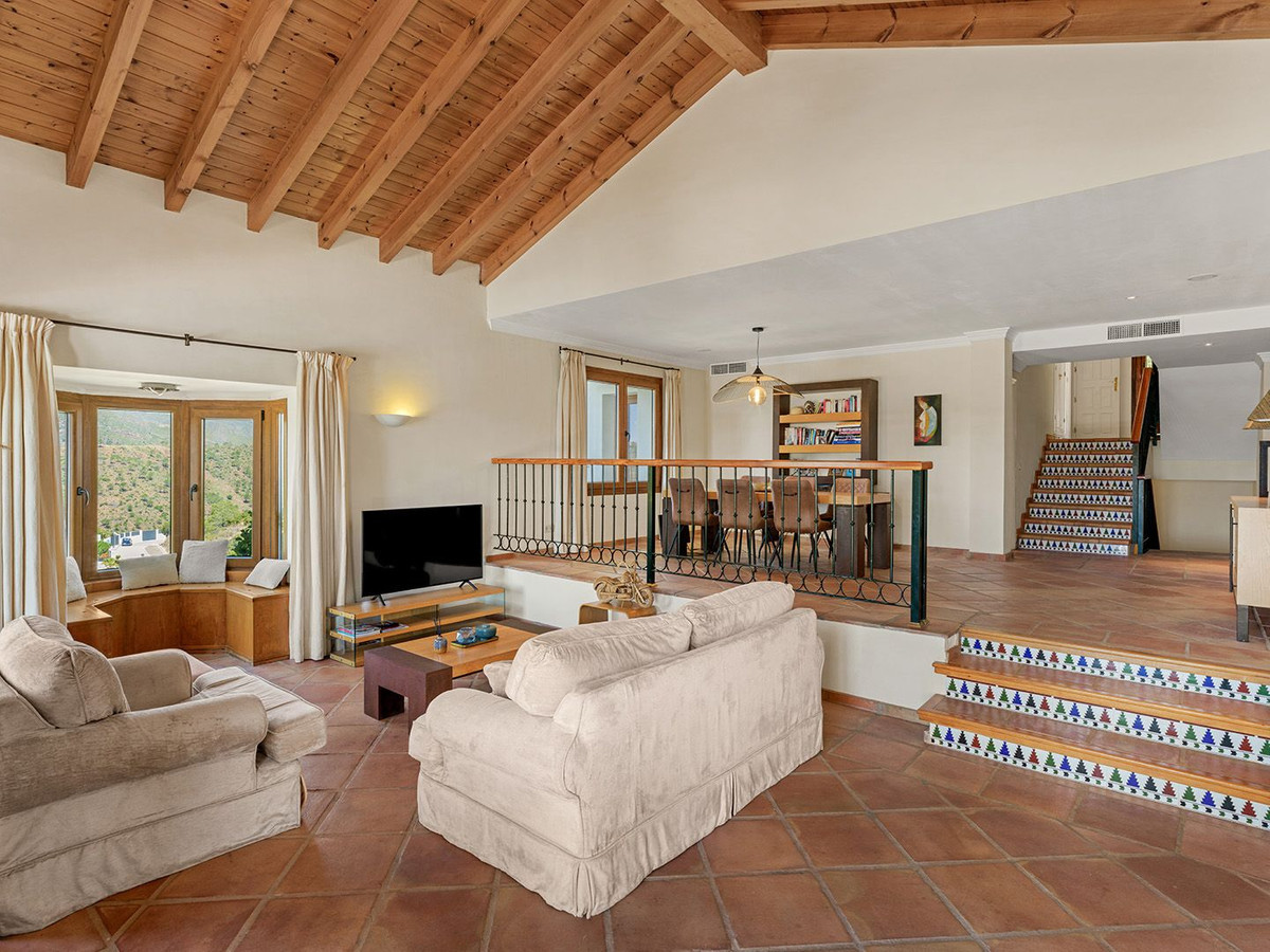 Image 7: Villa - Chalet For sale, Benahavís, €1,795,000 [HFMs711477]