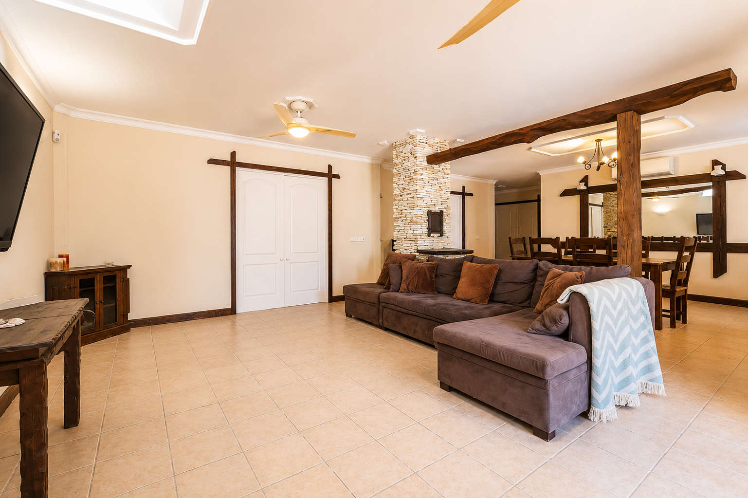 Image 32: Villa - Chalet For sale, Mijas Costa, €1,595,000 [HFMs711479]