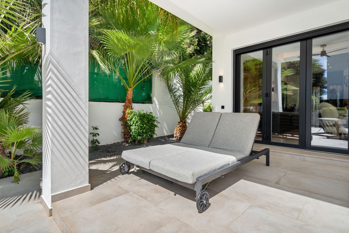 Image 32: Villa - Chalet For sale, Marbella, €2,495,000 [HFMs712064]