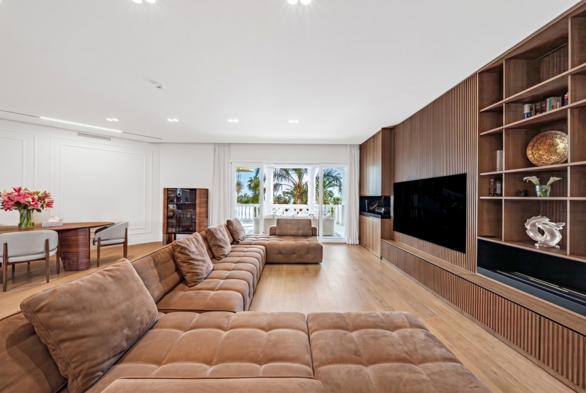 Image 29: Apartamento For sale, Estepona, €4,750,000 [HFMs709625]