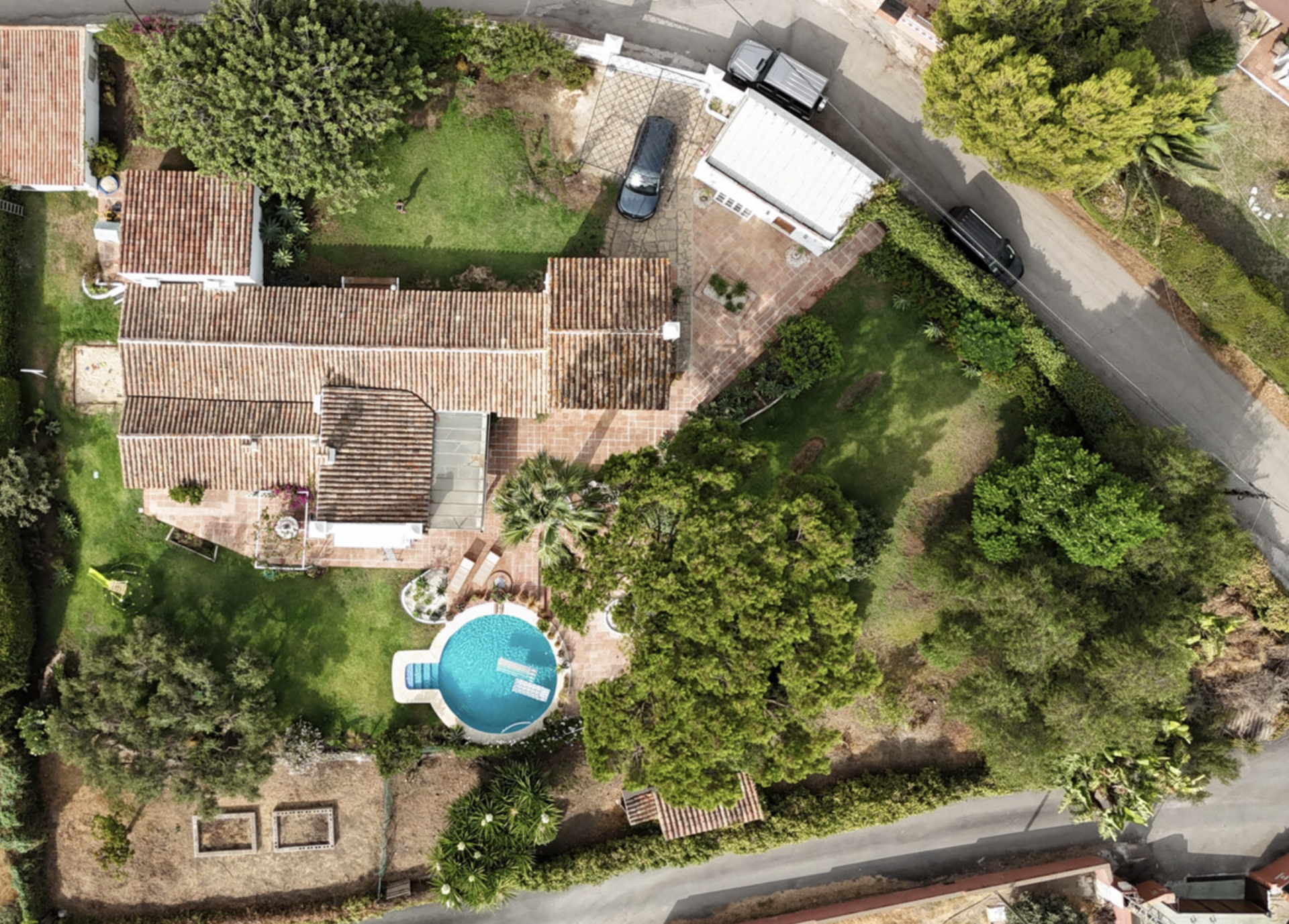 Image 39: Detached Villa For sale, San Pedro de Alcántara, €1,650,000 [HFMs706893]