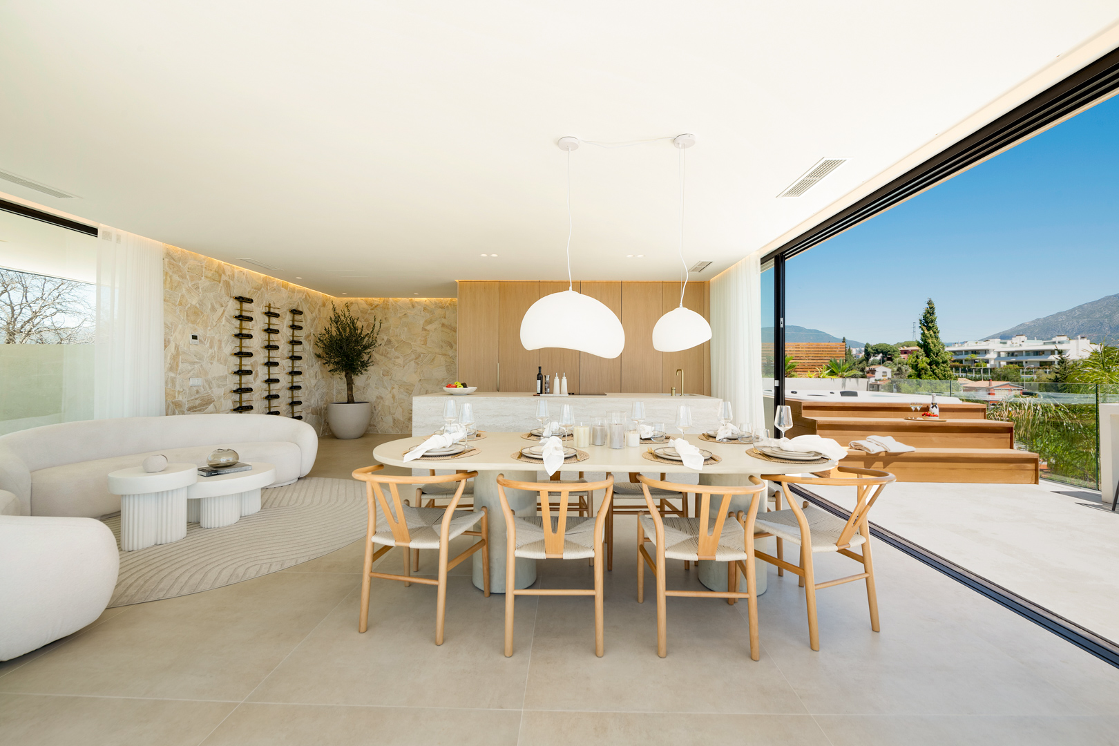 Image 7: Detached Villa For sale, Nueva Andalucía, €2,995,000 [HFMs706866]