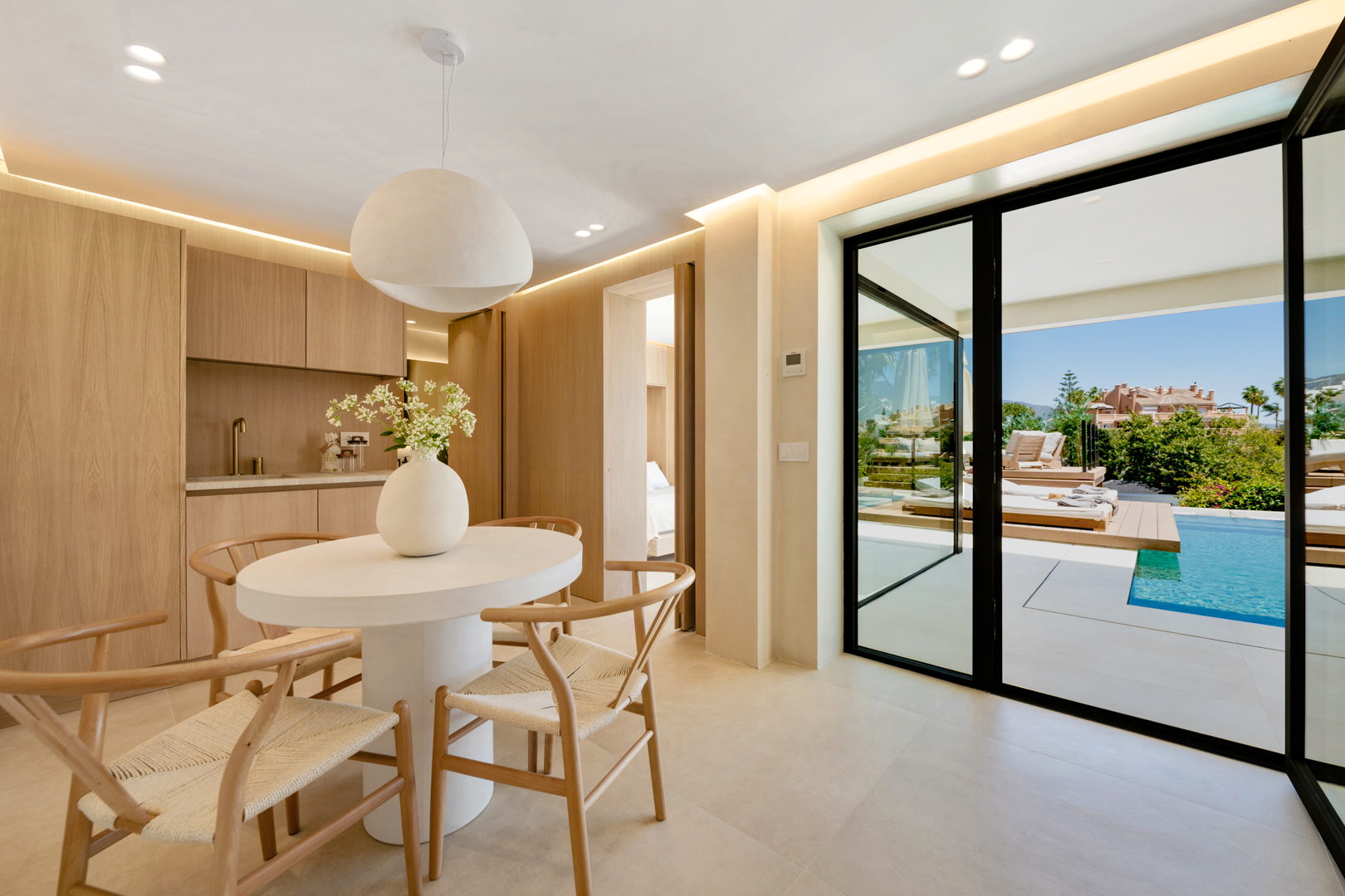 Image 18: Detached Villa For sale, Nueva Andalucía, €2,995,000 [HFMs706866]