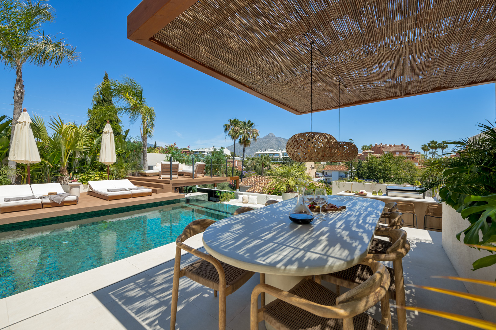 Image 3: Detached Villa For sale, Nueva Andalucía, €2,995,000 [HFMs706866]