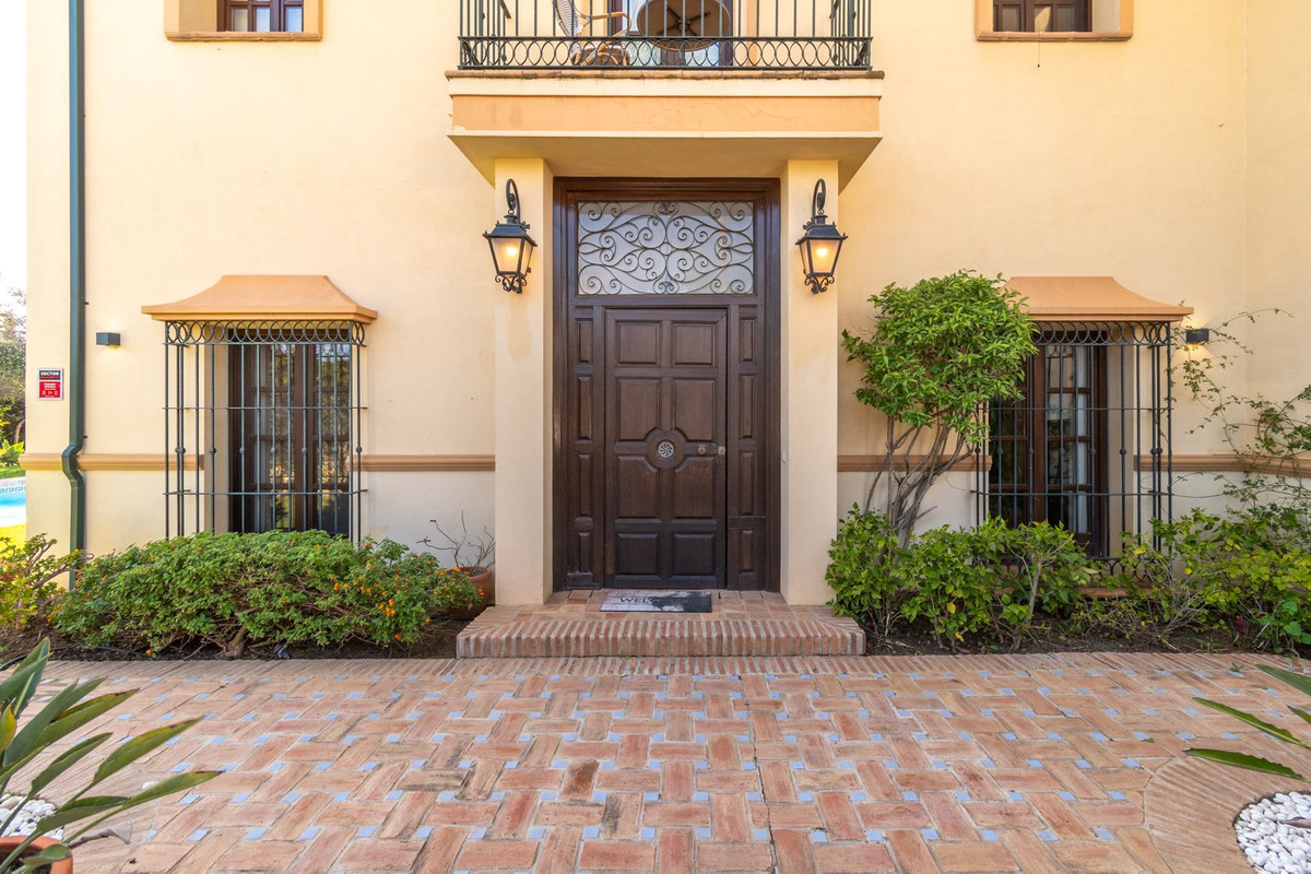 Image 12: Detached Villa For sale, San Pedro de Alcántara, €2,975,000 [HFMs705671]