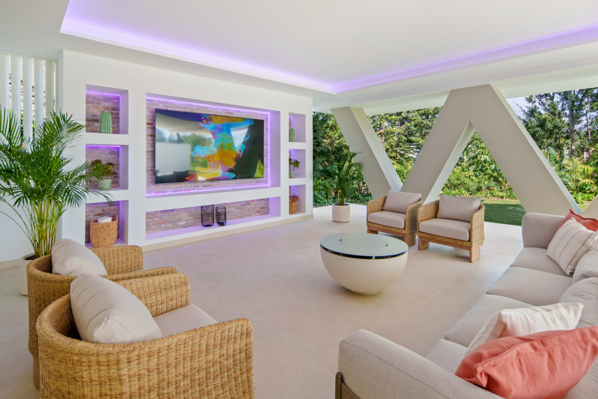 Image 27: Detached Villa For sale, Nueva Andalucía, €11,750,000 [HFMs705634]