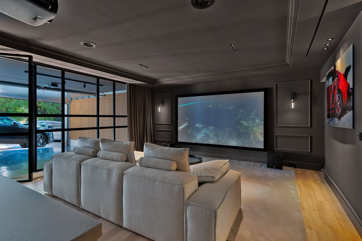 Image 30: Pareada For sale, Marbella, €1,195,000 [HFMs704662]