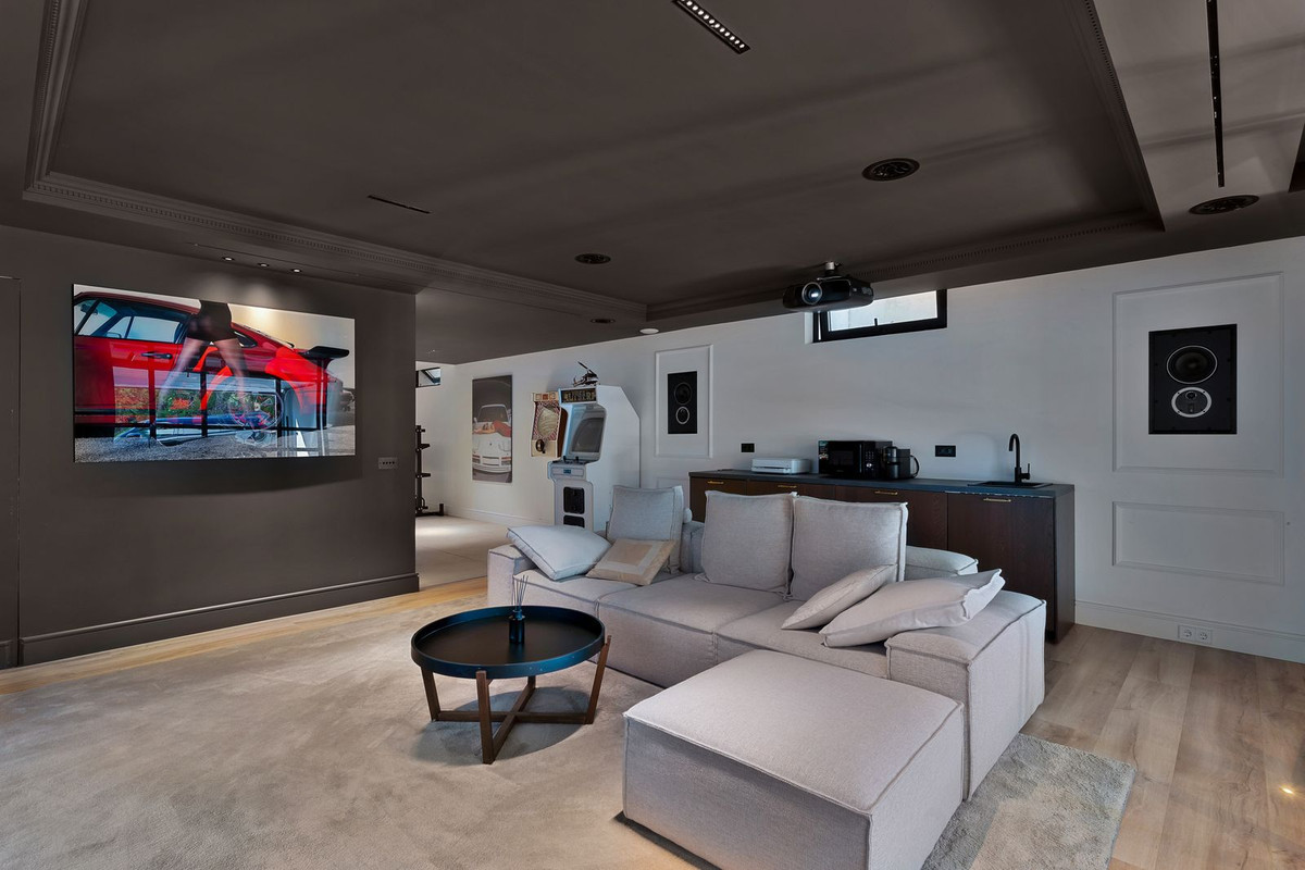 Image 32: Pareada For sale, Marbella, €1,195,000 [HFMs704662]