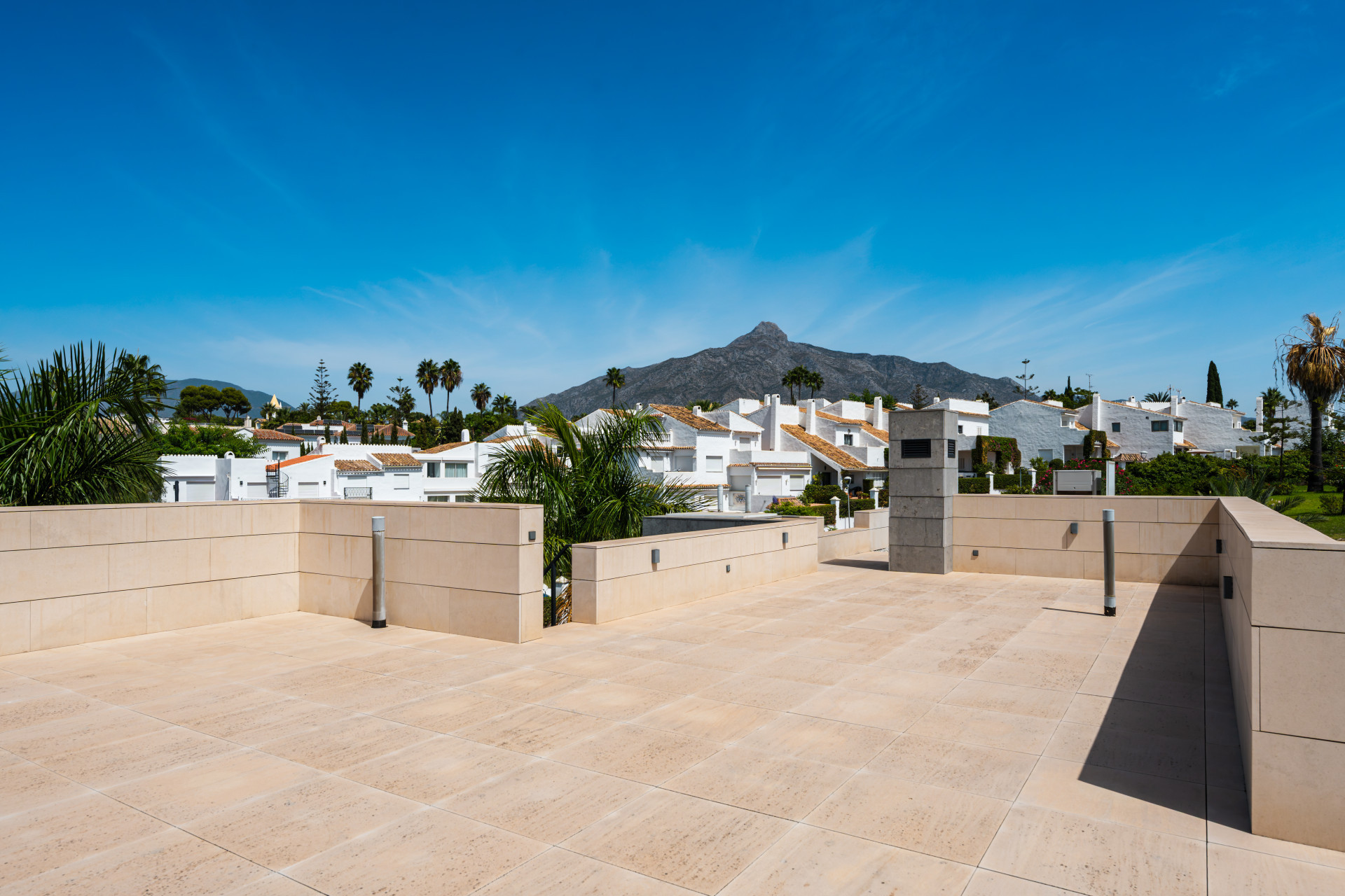 Image 25: Detached Villa For sale, Nueva Andalucía, €7,200,000 [HFMs743174]