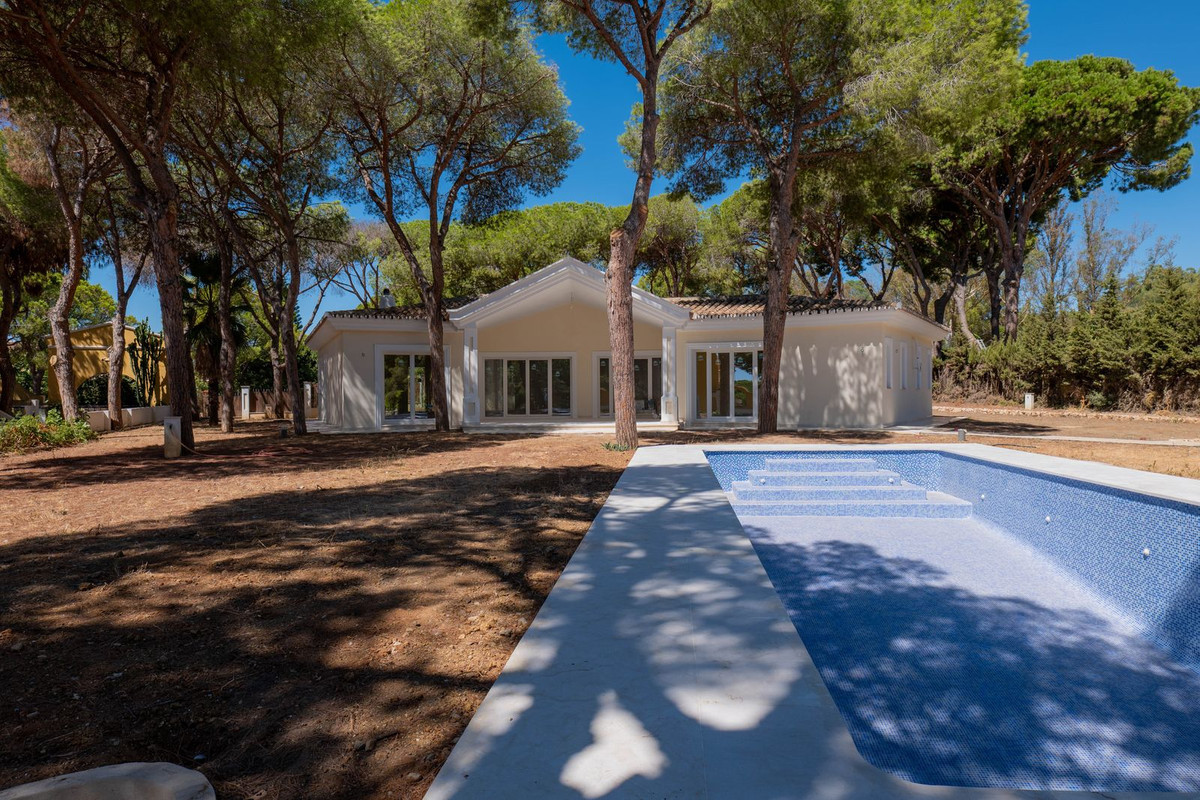 Image 19: Detached Villa For sale, Marbella, €1,980,000 [HFMs743169]