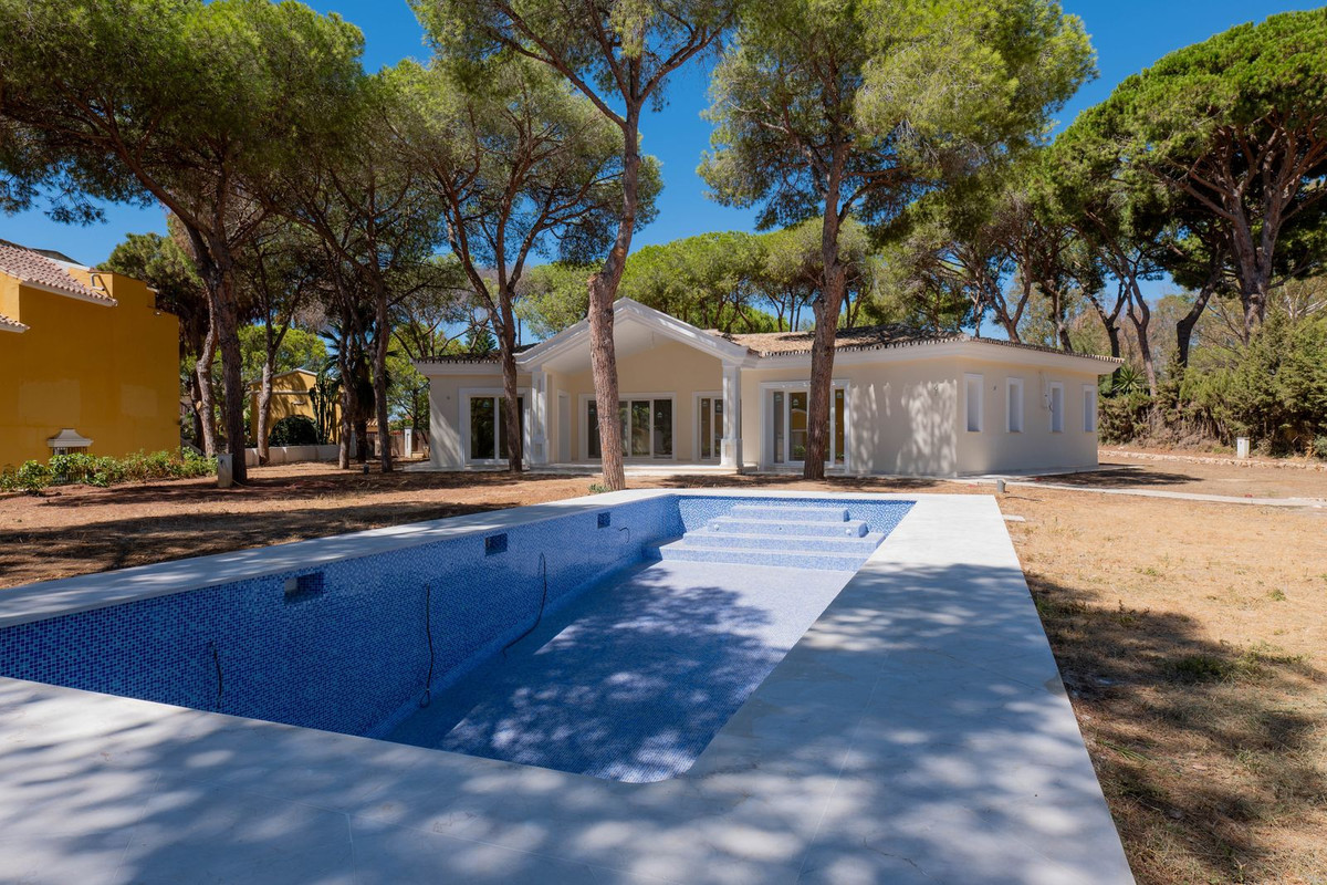 Image 18: Detached Villa For sale, Marbella, €1,980,000 [HFMs743169]