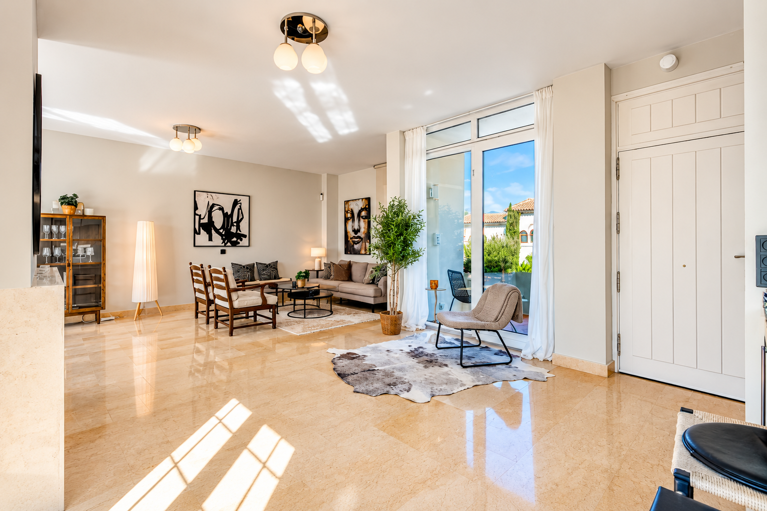 Image 5: Detached Villa For sale, Estepona, €1,250,000 [HFMs740406]