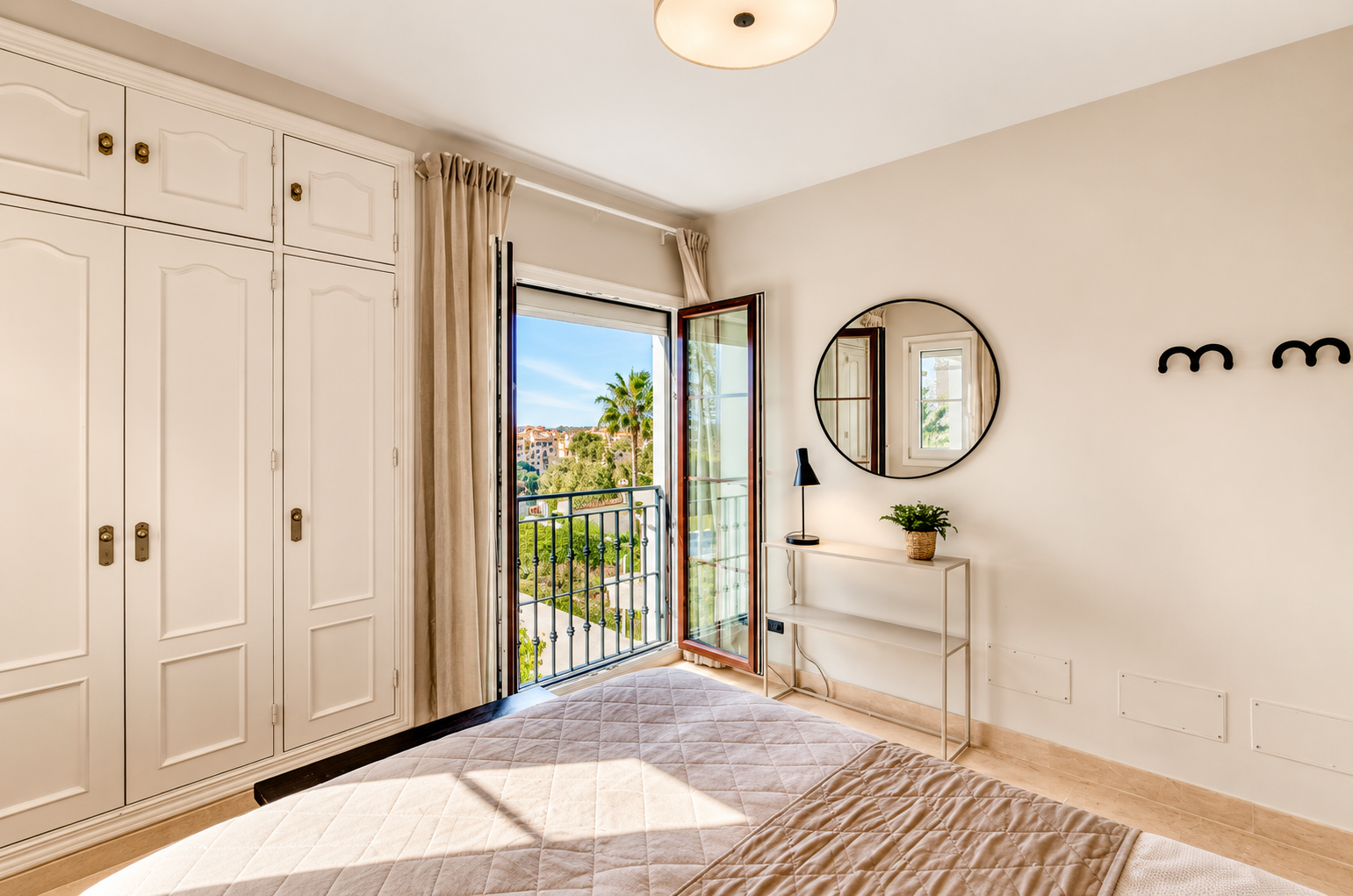Image 19: Detached Villa For sale, Estepona, €1,250,000 [HFMs740406]
