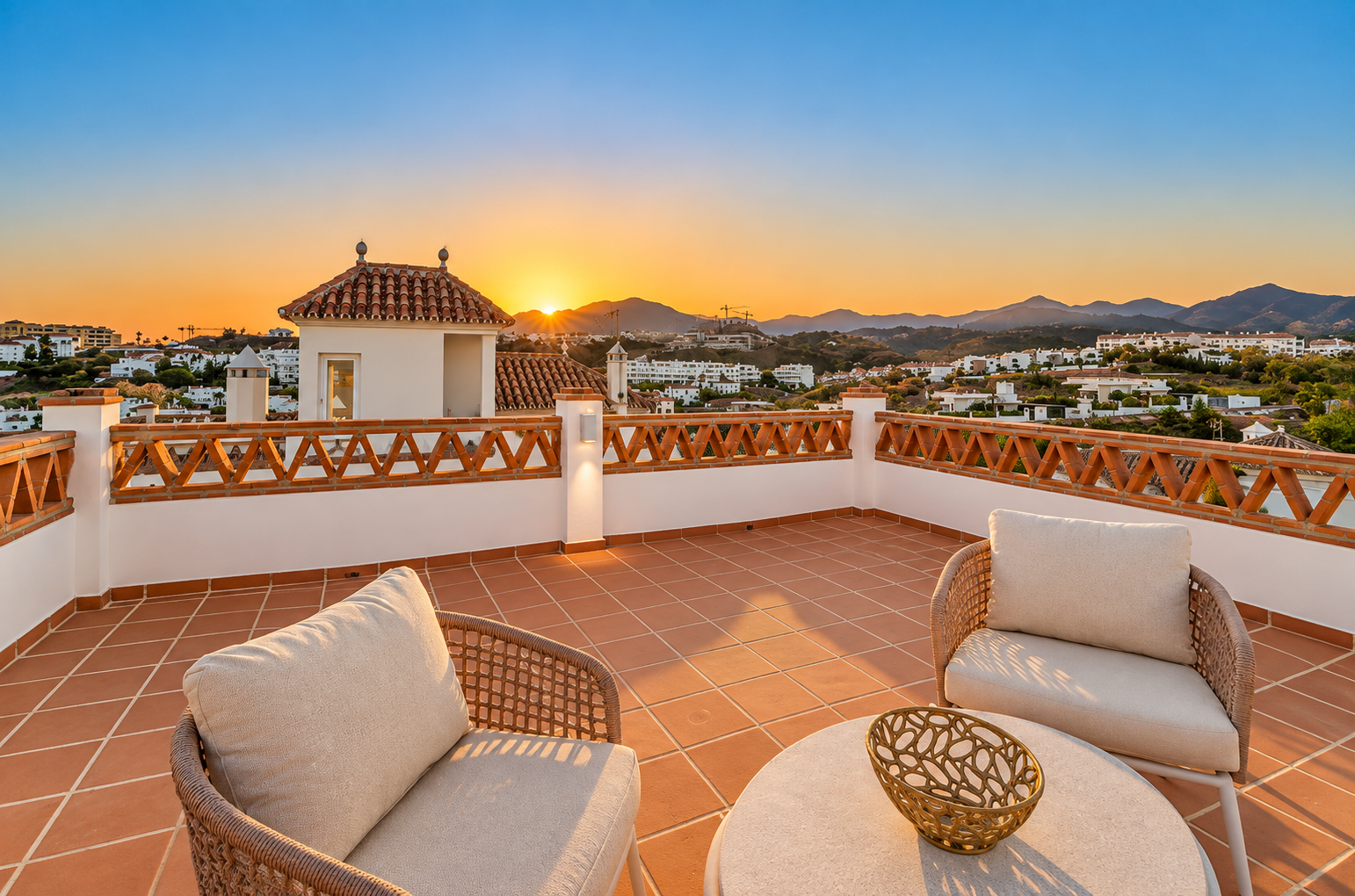 Image 31: Detached Villa For sale, Estepona, €1,250,000 [HFMs740406]