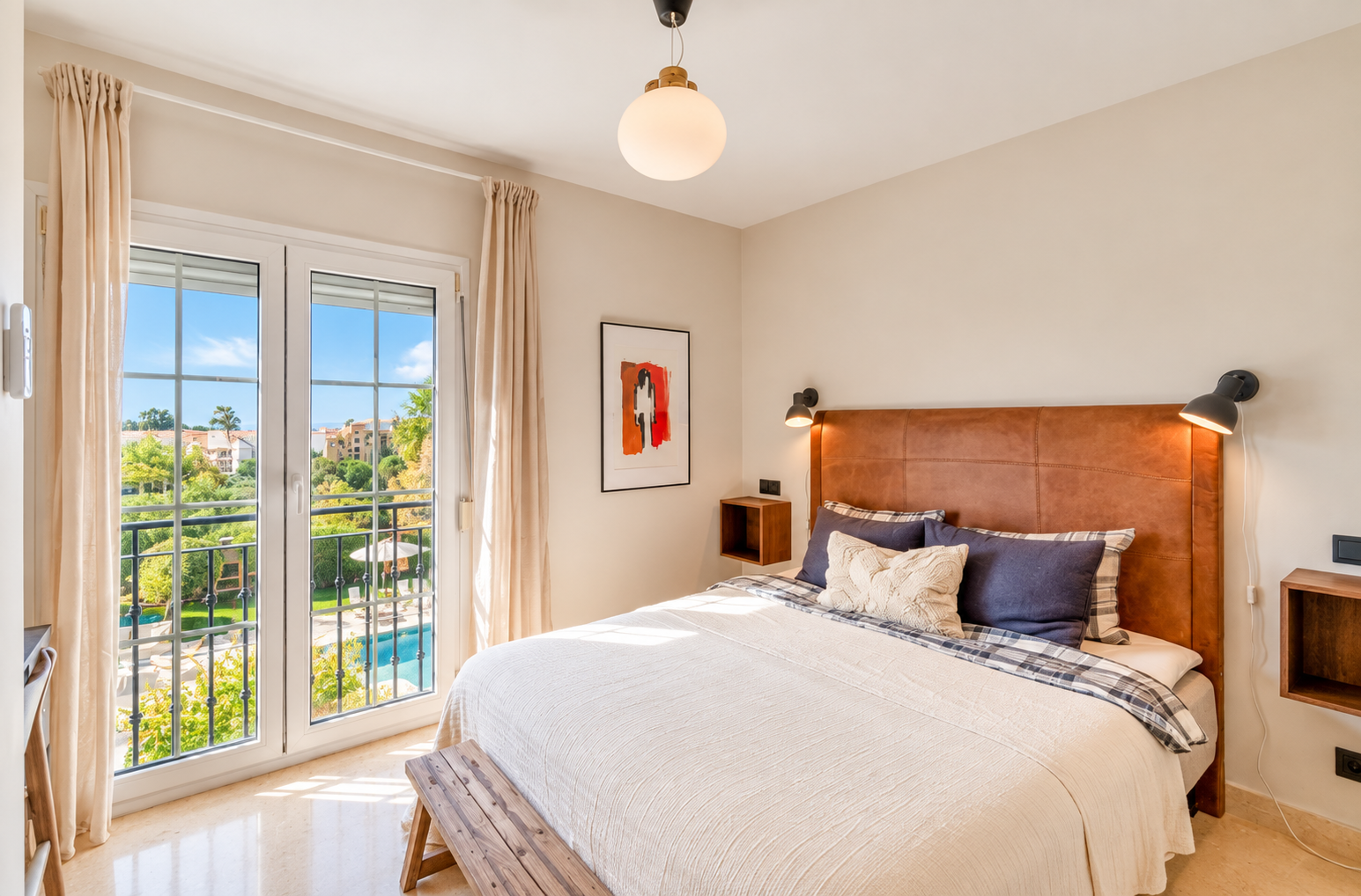Image 20: Detached Villa For sale, Estepona, €1,250,000 [HFMs740406]