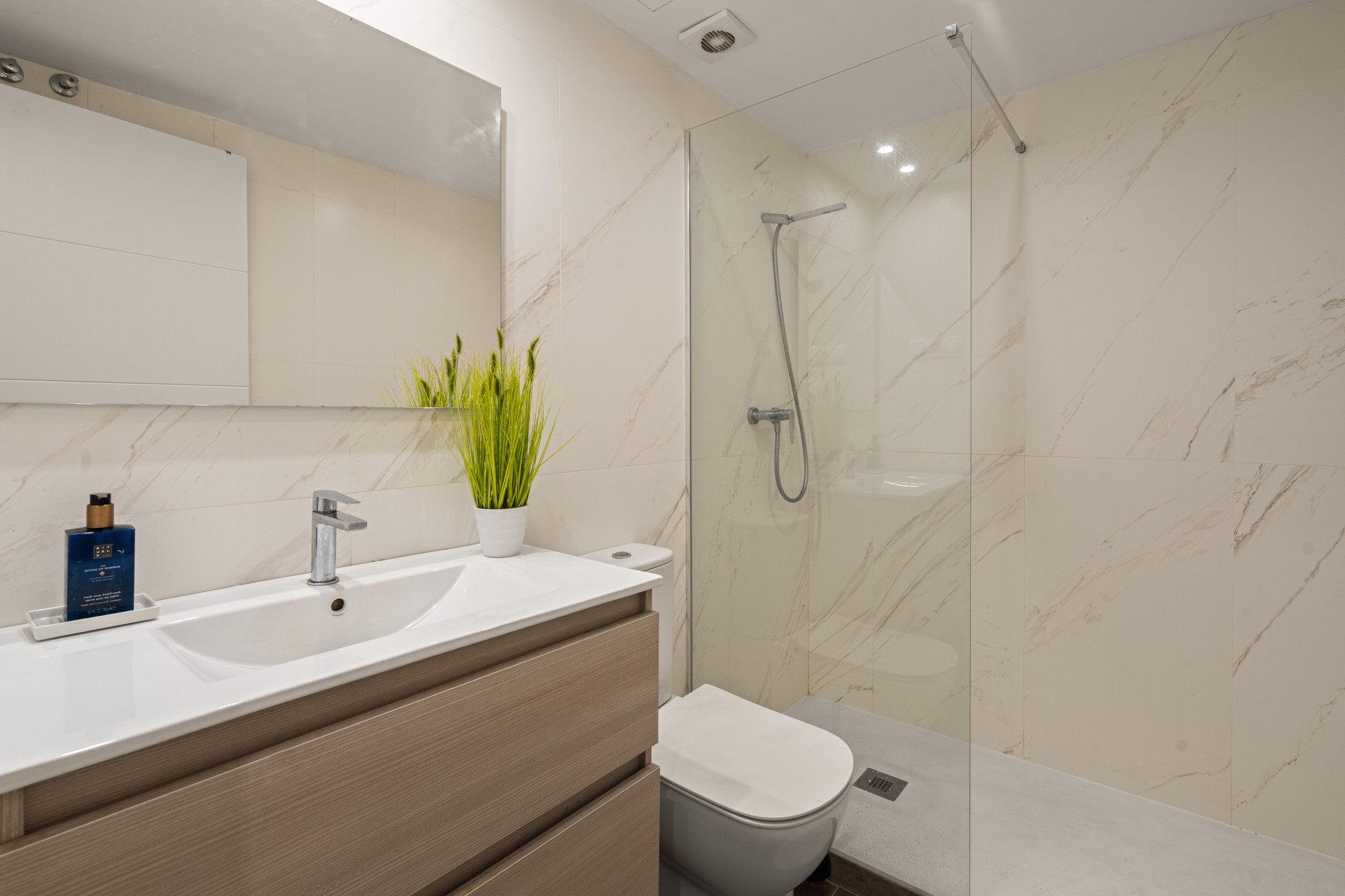 Image 18: Ground Floor Apartment For sale, Casares, €395,000 [HFMs738722]
