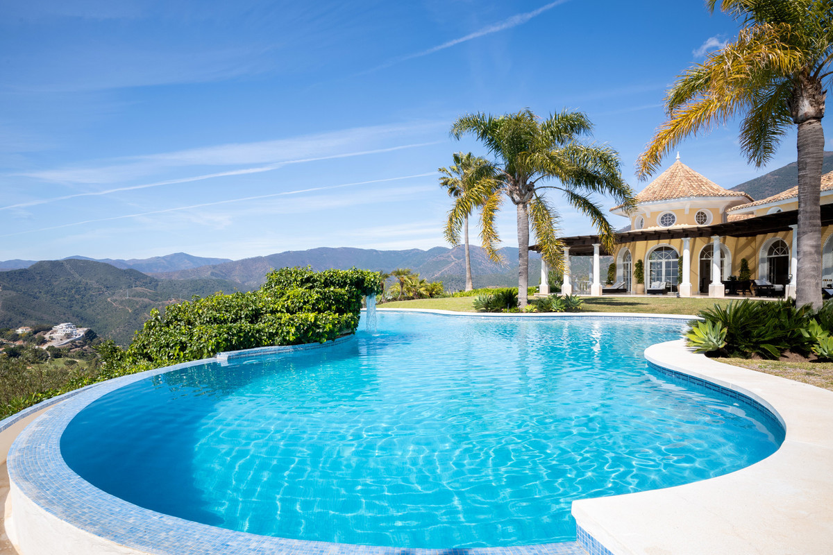 Image 1: Detached Villa For sale, Benahavís, €12,900,000 [HFMs734918]