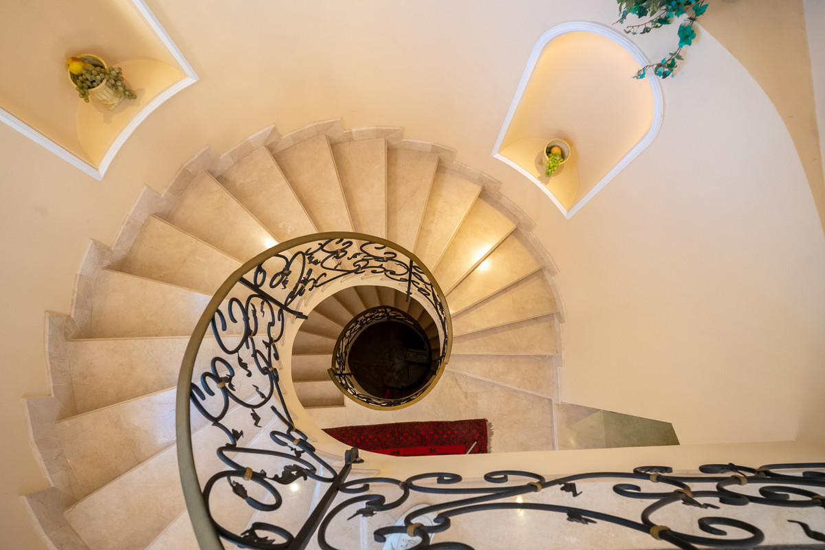 Image 18: Detached Villa For sale, Benahavís, €12,900,000 [HFMs734918]