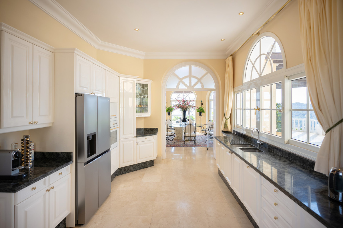 Image 17: Detached Villa For sale, Benahavís, €12,900,000 [HFMs734918]