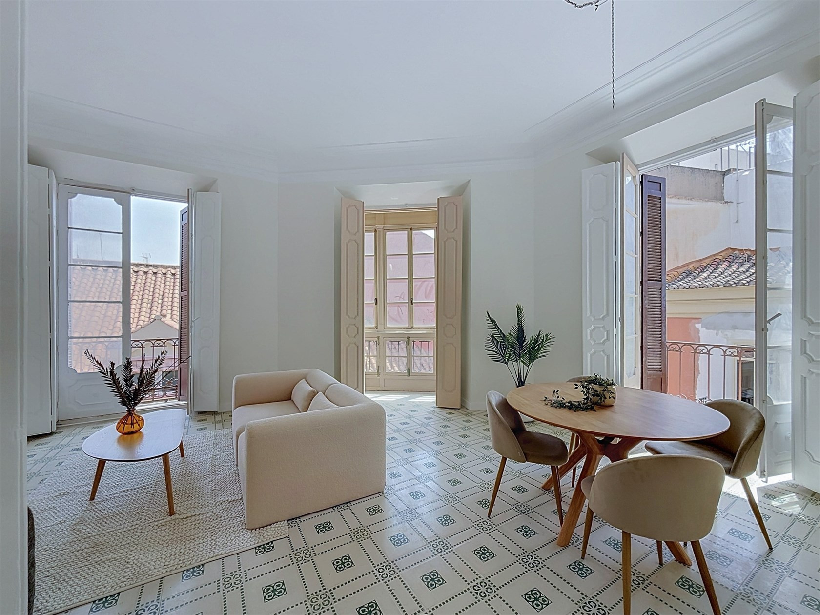 Image 0: Apartment For sale, Málaga, €1,250,000 [HFMs737588]