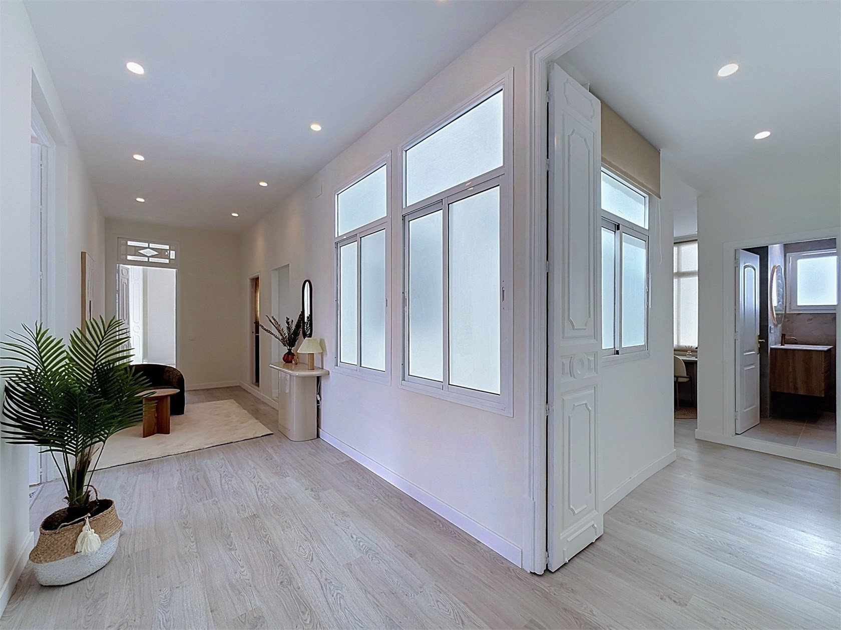 Image 22: Apartment For sale, Málaga, €1,250,000 [HFMs737588]