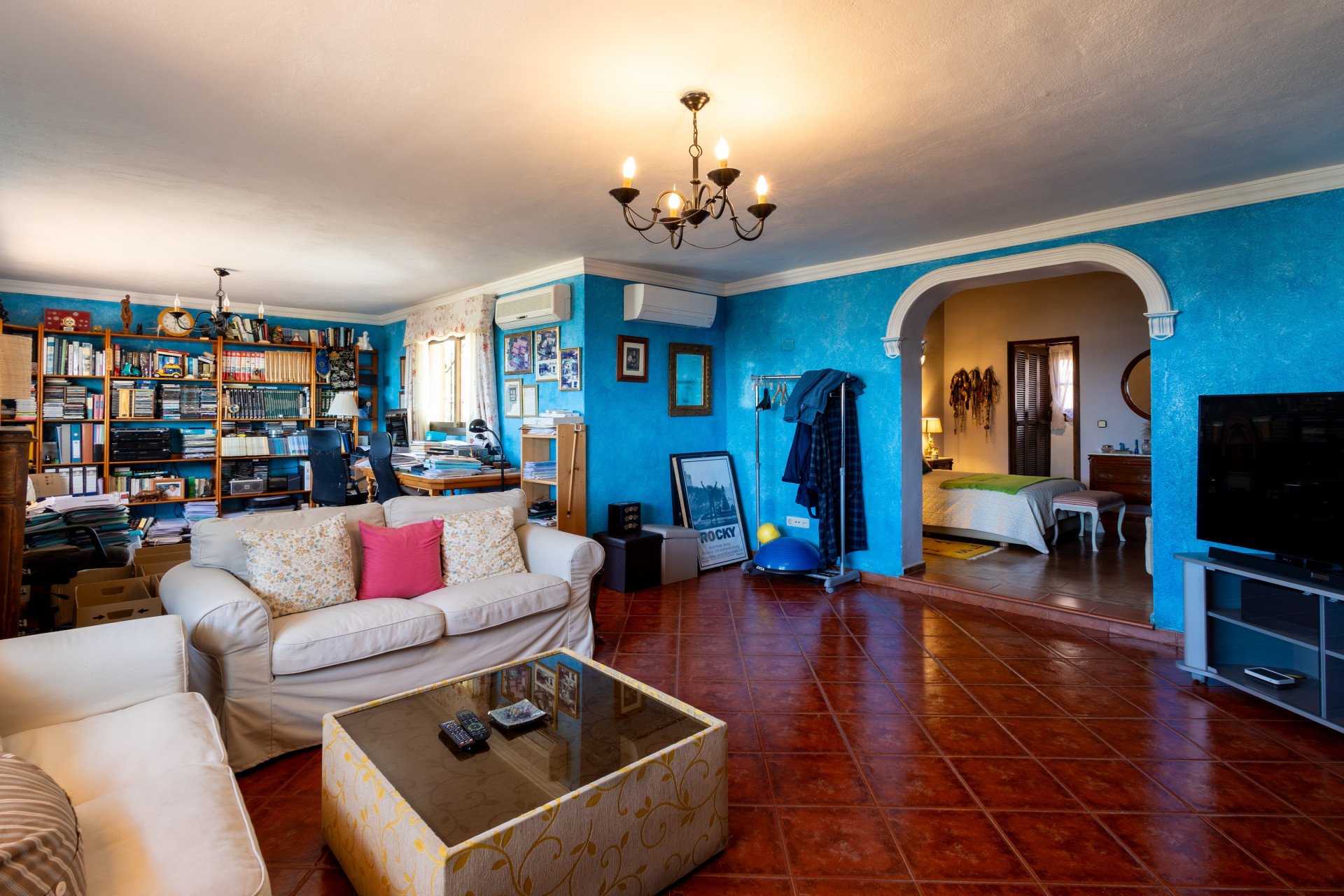 Image 25: Detached Villa For sale, Marbella, €1,650,000 [HFMs730096]