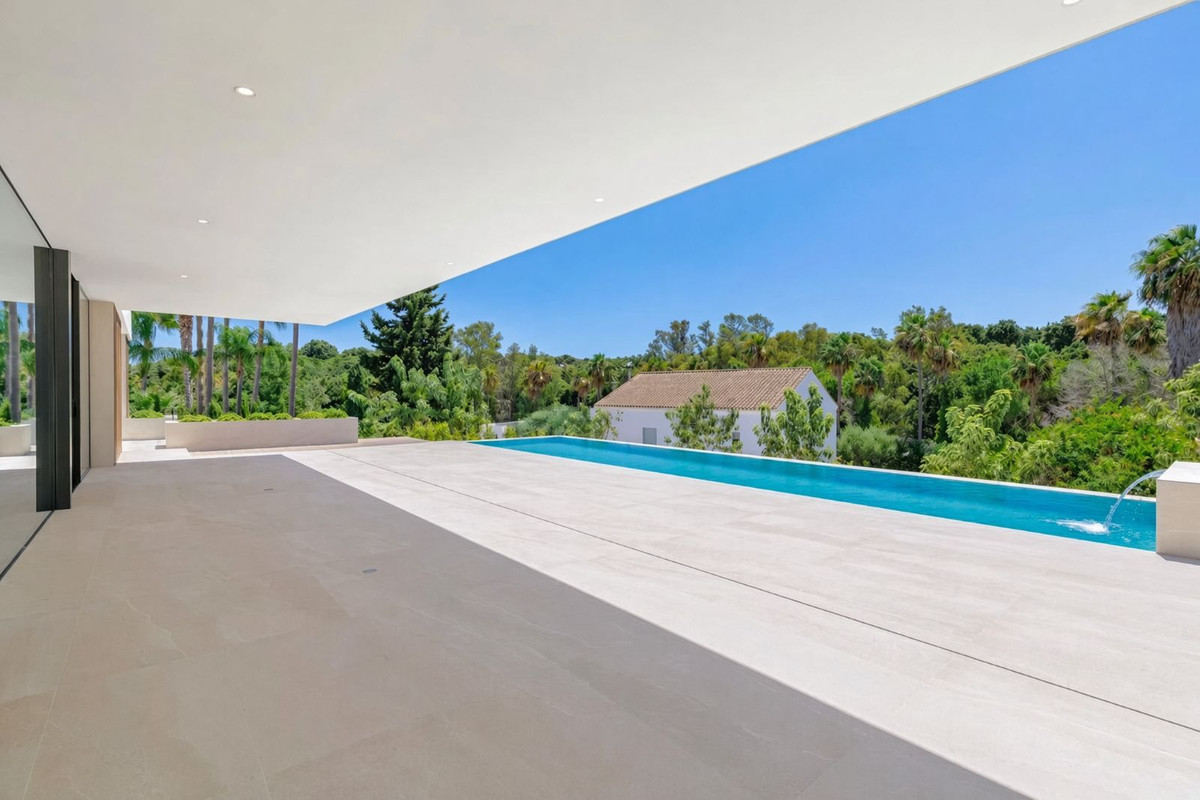Image 2: Detached Villa For sale, sotogrande, €2,350,000 [HFMs730130]