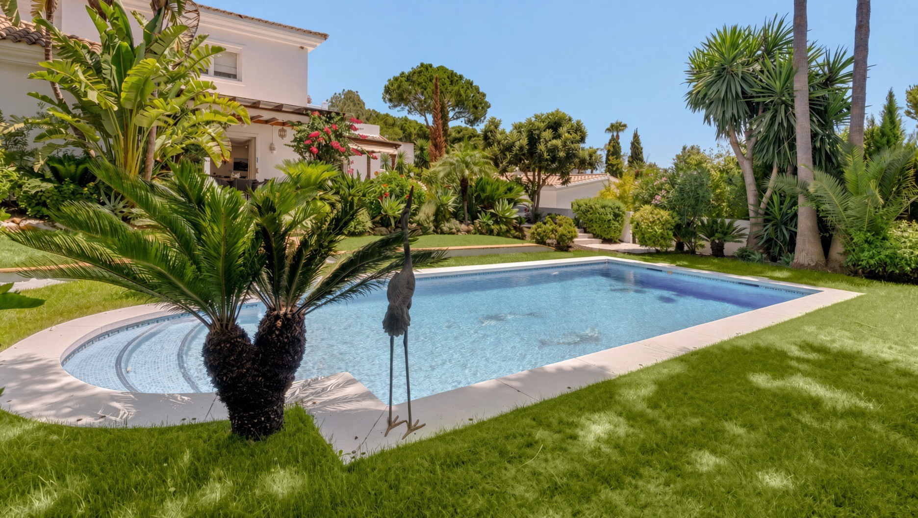 Image 1: Detached Villa For sale, The Golden Mile, €2,850,000 [HFMs732096]