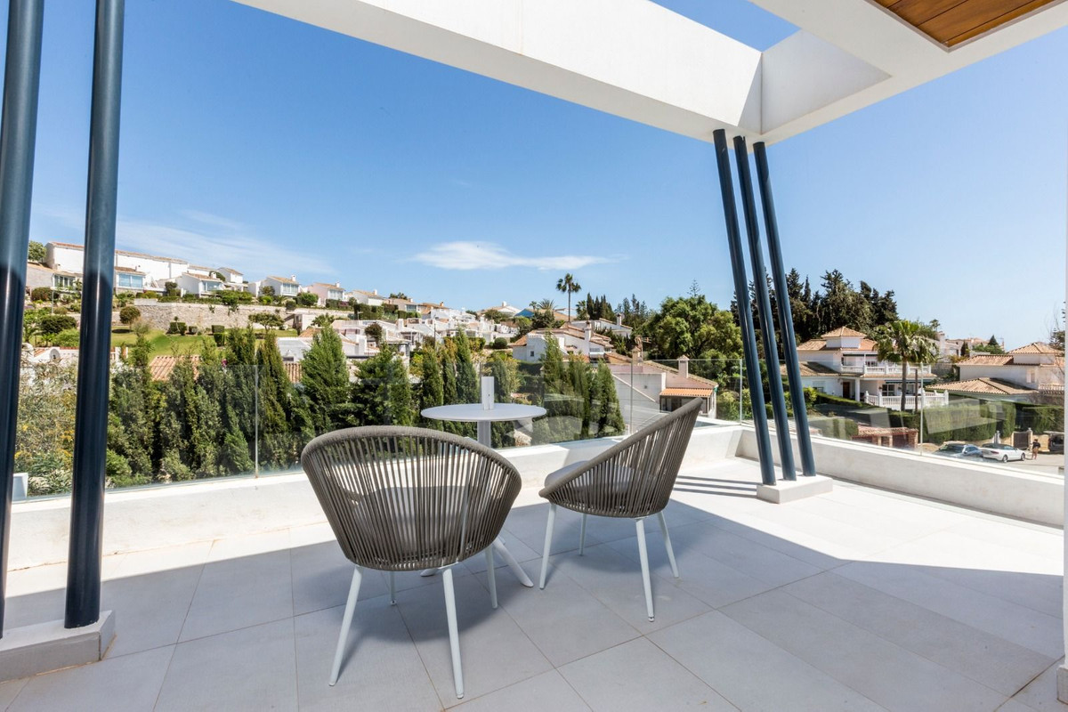 Image 16: Detached Villa For sale, Mijas Costa, €1,700,000 [HFMs732126]