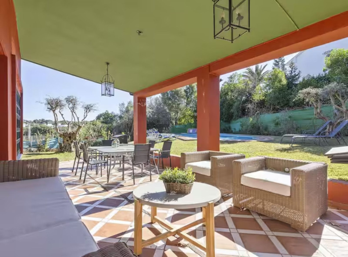 Image 1: Detached Villa For sale, Marbella, €1,200,000 [HFMs731036]