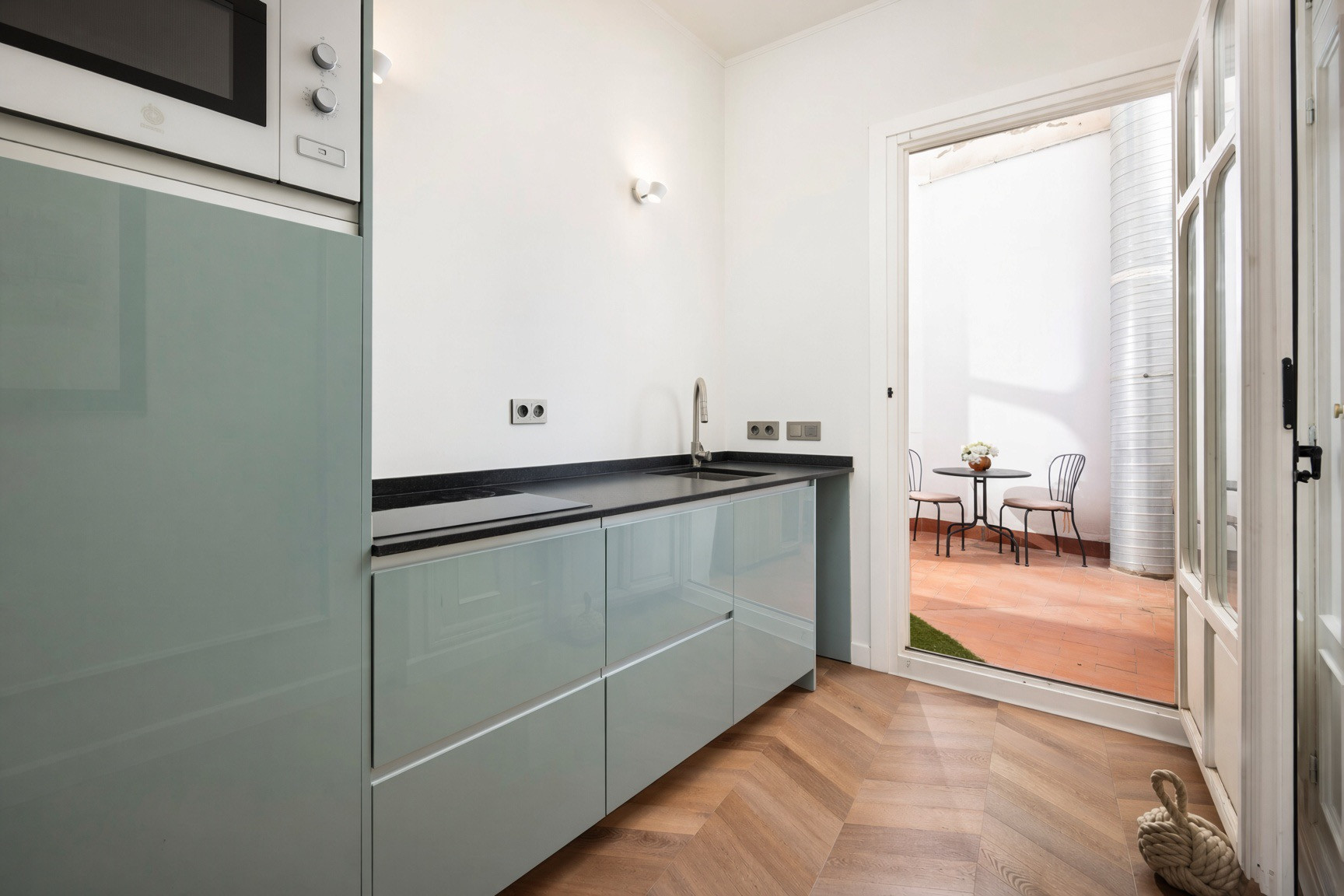 Image 6: Apartamento For sale, Málaga, €699,000 [HFMs731591]