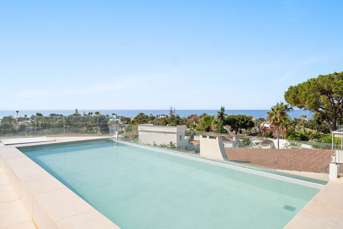 Image 21: Detached Villa For sale, Marbella, €1,595,000 [HFMs728467]