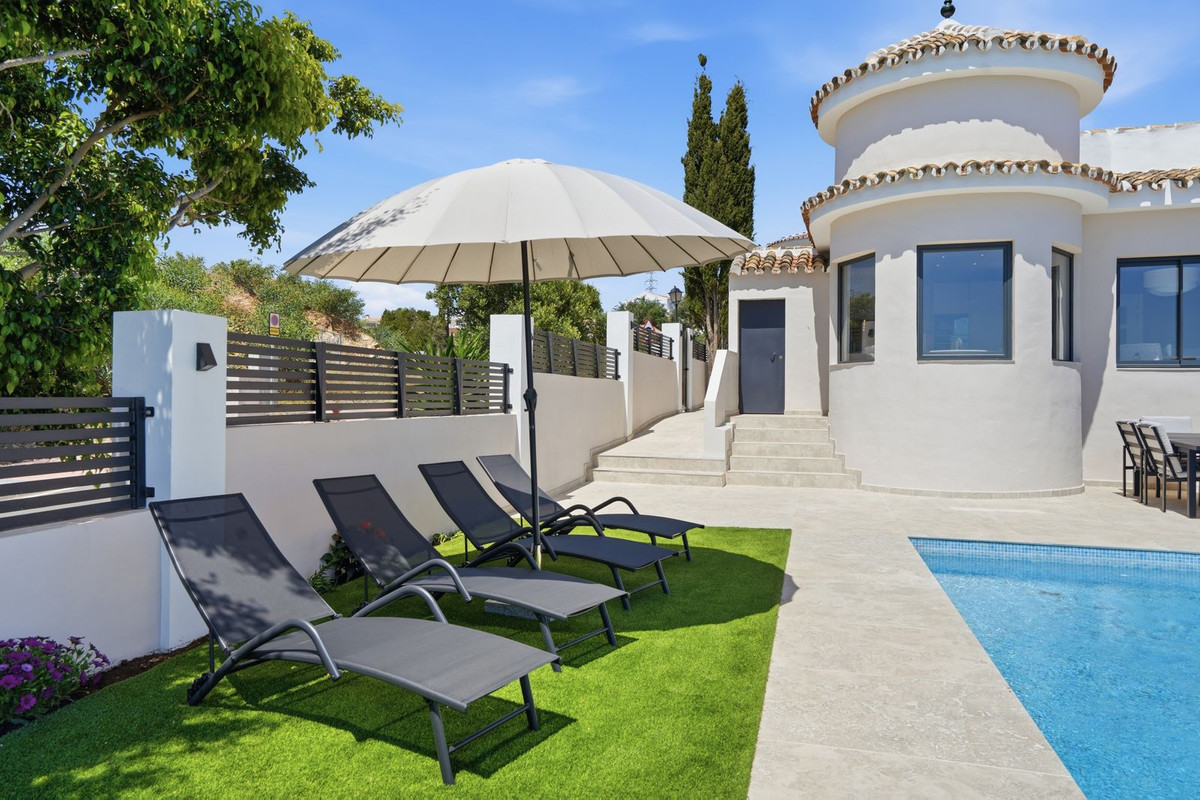 Image 40: Villa - Chalet For sale, Mijas Costa, €1,599,000 [HFMs727832]