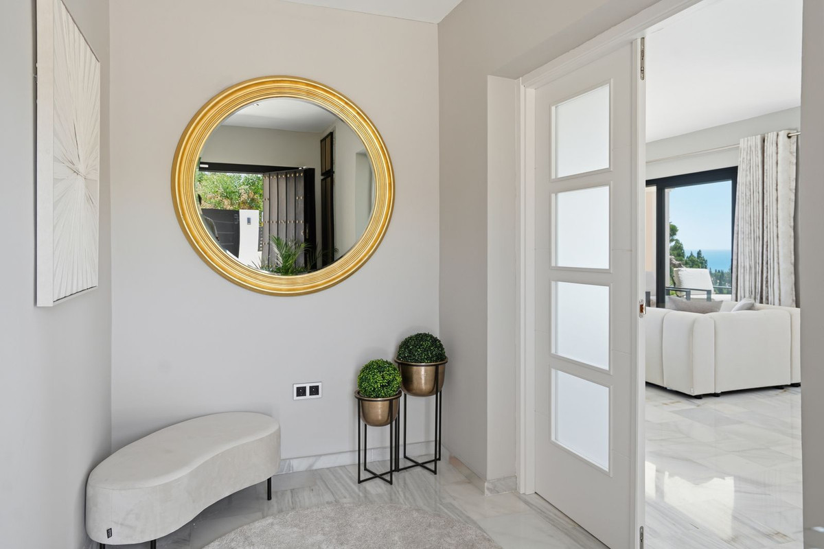 Image 18: Villa - Chalet For sale, Mijas Costa, €1,599,000 [HFMs727832]