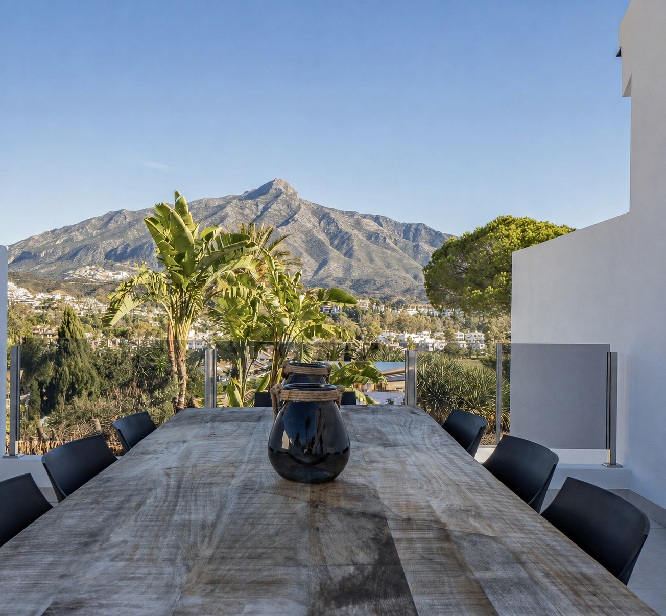 Image 24: Detached Villa For sale, Nueva Andalucía, €3,300,000 [HFMs728017]