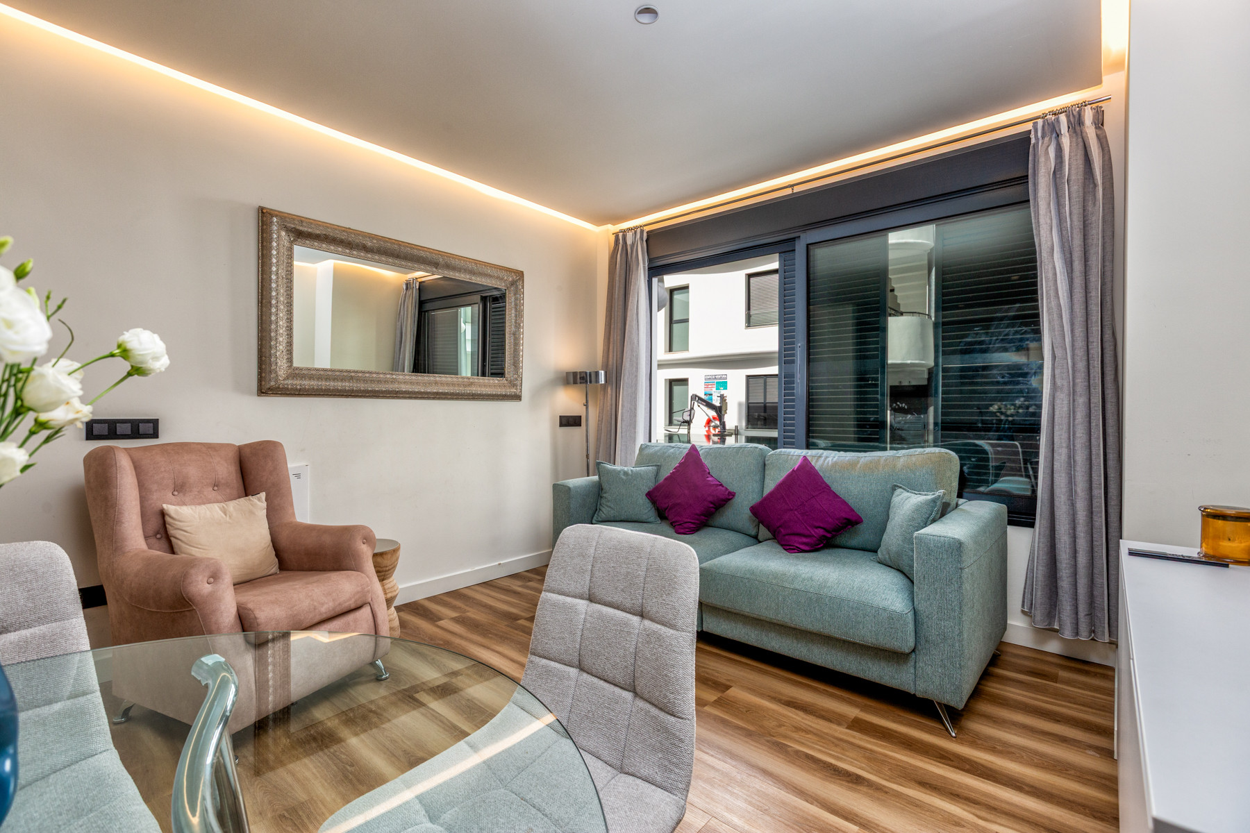 Image 2: Apartamento Planta Baja For sale, Estepona, €495,000 [HFMs729708]