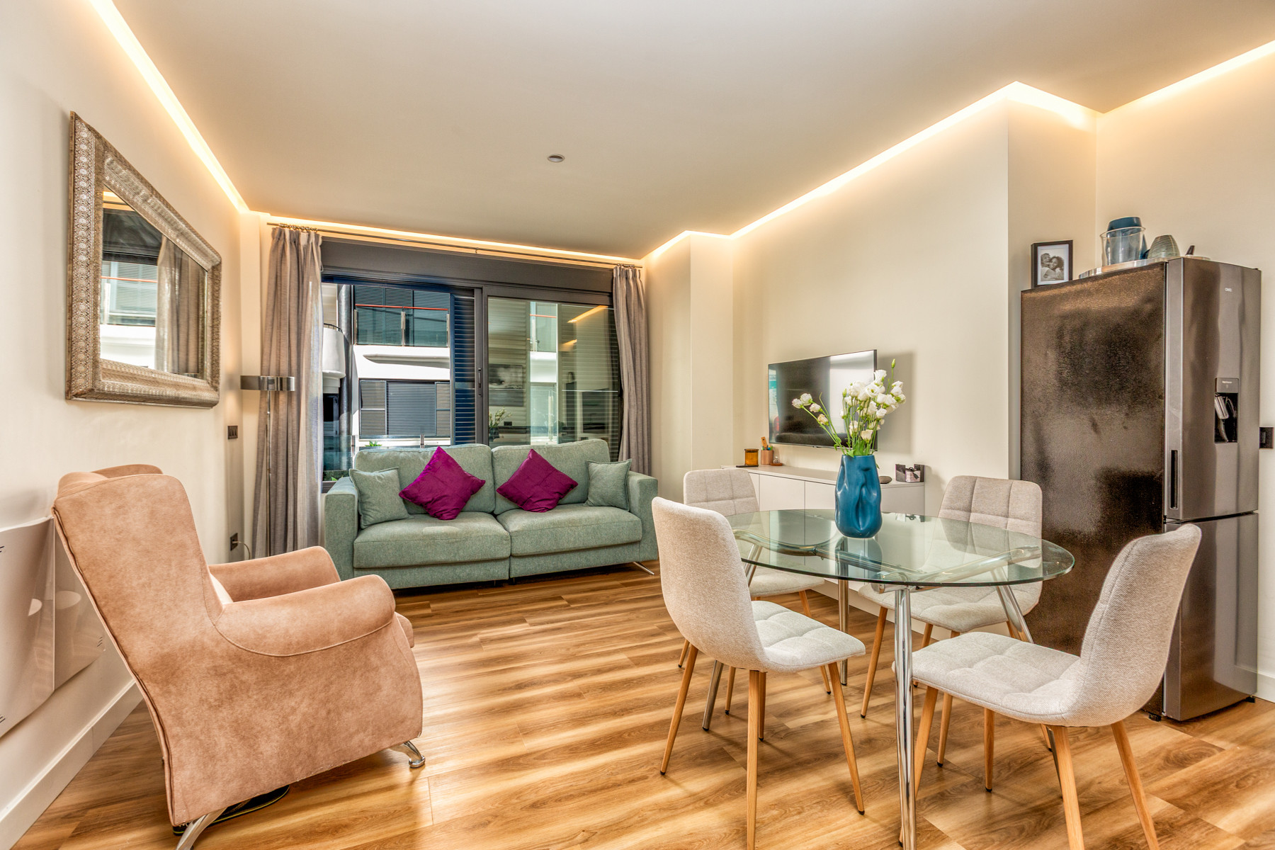 Image 1: Apartamento Planta Baja For sale, Estepona, €495,000 [HFMs729708]