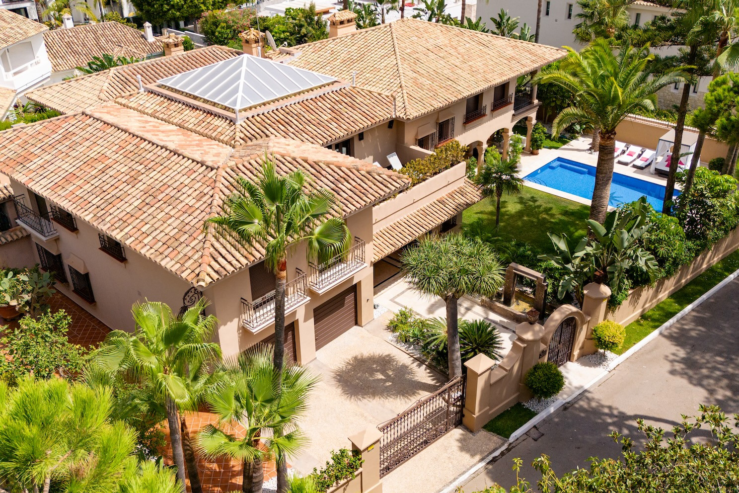 Image 1: Detached Villa For sale, Marbella, €5,500,000 [HFMs730003]